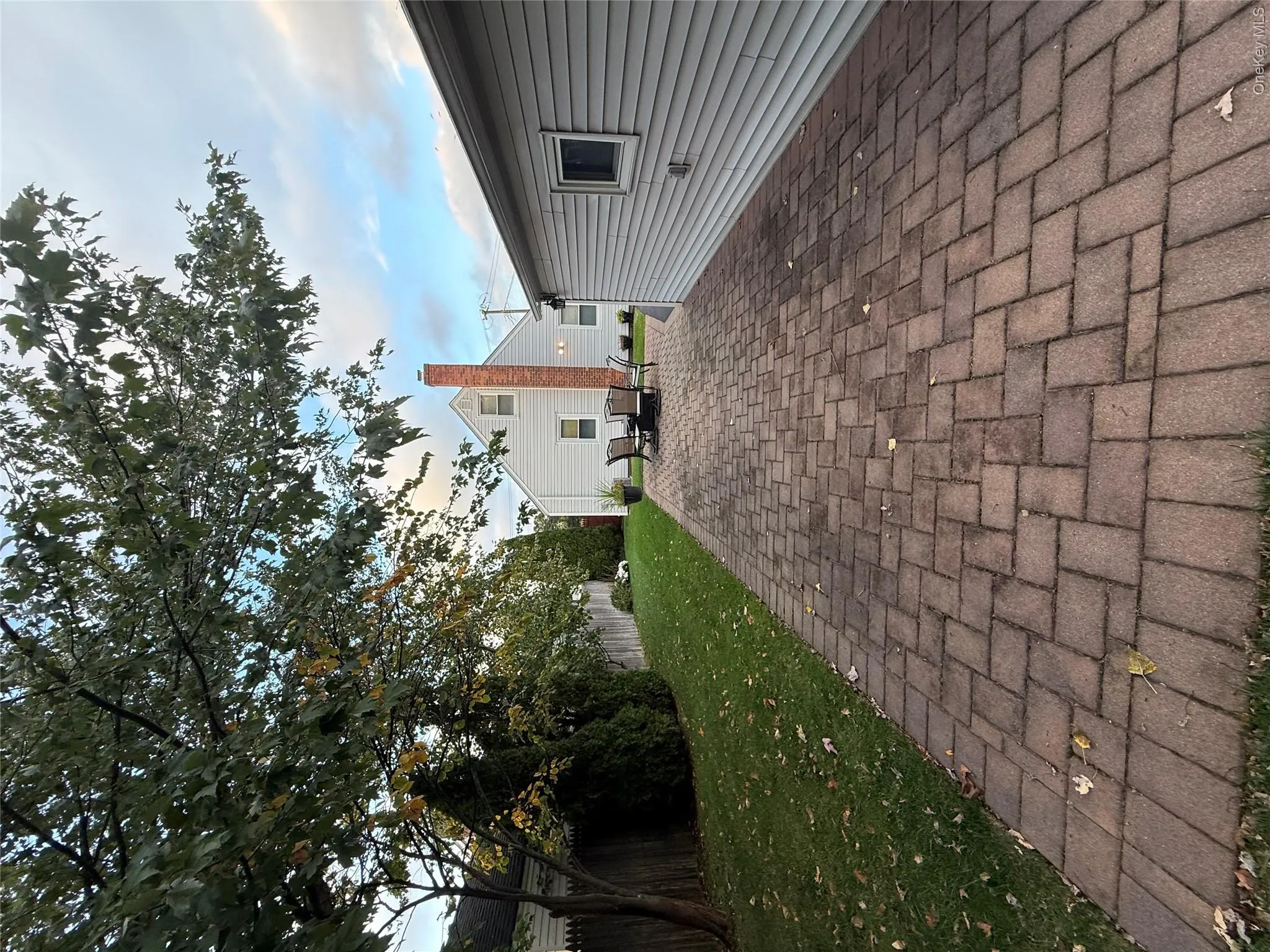 13 Gerald Avenue, Oyster Bay, NY, 4 Bedrooms Bedrooms, 6 Rooms Rooms,1 BathroomBathrooms,Residential Lease,For Rent,Gerald,0,1062521 13 Gerald Avenue, Oyster Bay, NY, 4 Bedrooms Bedrooms, 6 Rooms Rooms,1 BathroomBathrooms,Residential Lease,For Rent,Gerald,0,1062521