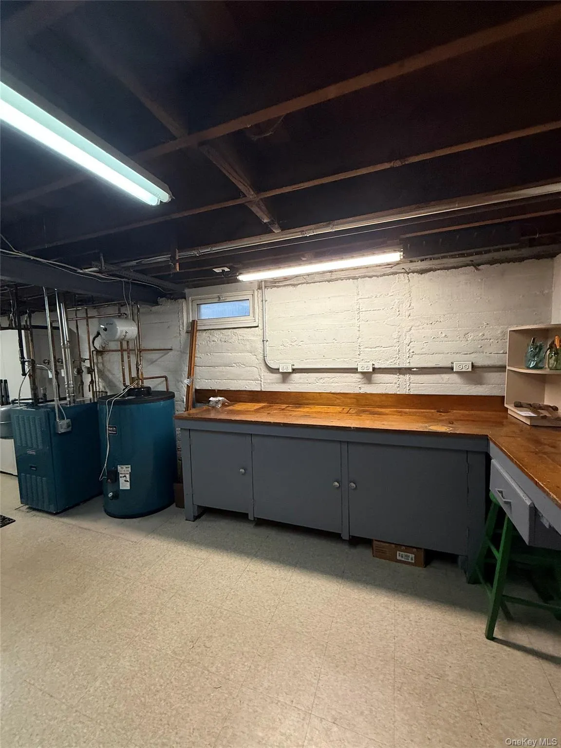 13 Gerald Avenue, Oyster Bay, NY, 4 Bedrooms Bedrooms, 6 Rooms Rooms,1 BathroomBathrooms,Residential Lease,For Rent,Gerald,0,1062521 13 Gerald Avenue, Oyster Bay, NY, 4 Bedrooms Bedrooms, 6 Rooms Rooms,1 BathroomBathrooms,Residential Lease,For Rent,Gerald,0,1062521