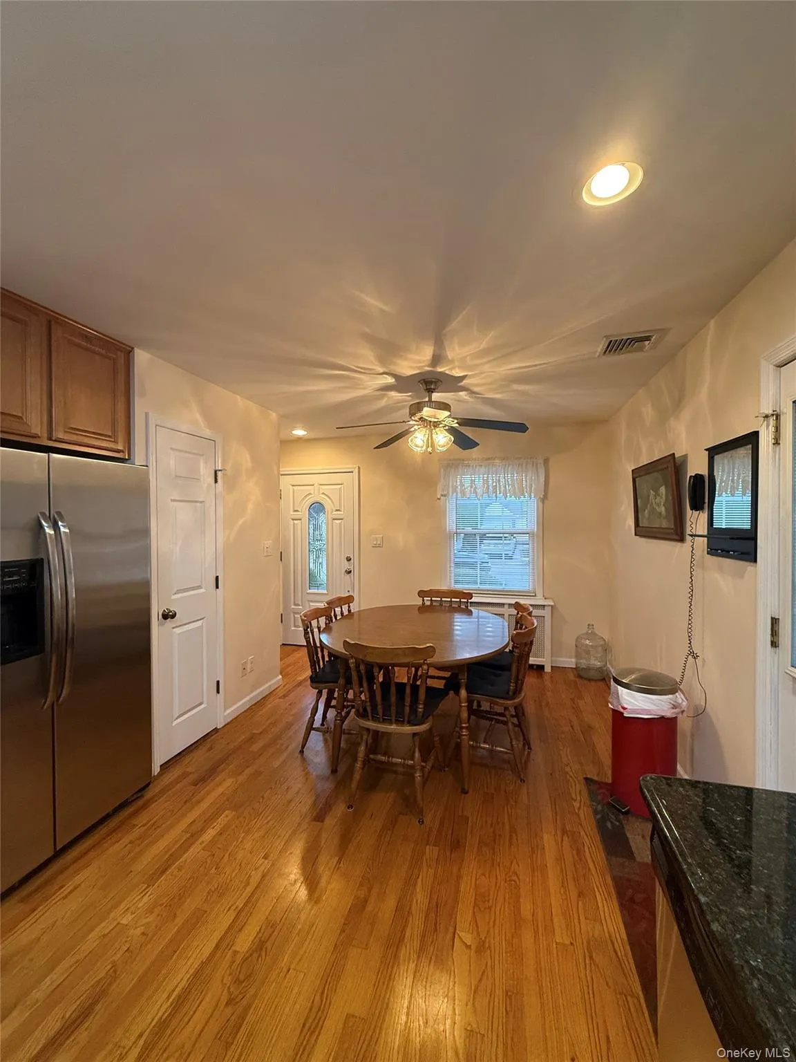 13 Gerald Avenue, Oyster Bay, NY, 4 Bedrooms Bedrooms, 6 Rooms Rooms,1 BathroomBathrooms,Residential Lease,For Rent,Gerald,0,1062521 13 Gerald Avenue, Oyster Bay, NY, 4 Bedrooms Bedrooms, 6 Rooms Rooms,1 BathroomBathrooms,Residential Lease,For Rent,Gerald,0,1062521