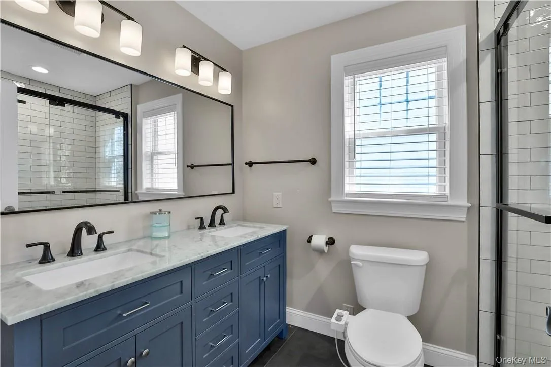 Primary bathroom, double vanity Primary bathroom, double vanity