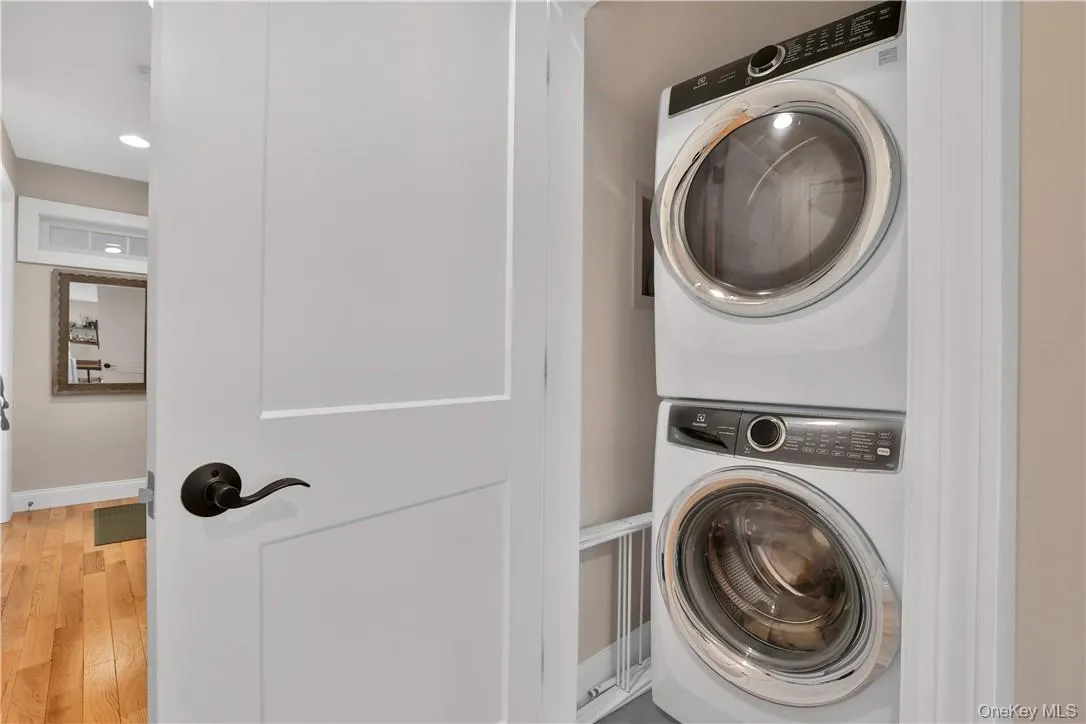 In unit laundry In unit laundry