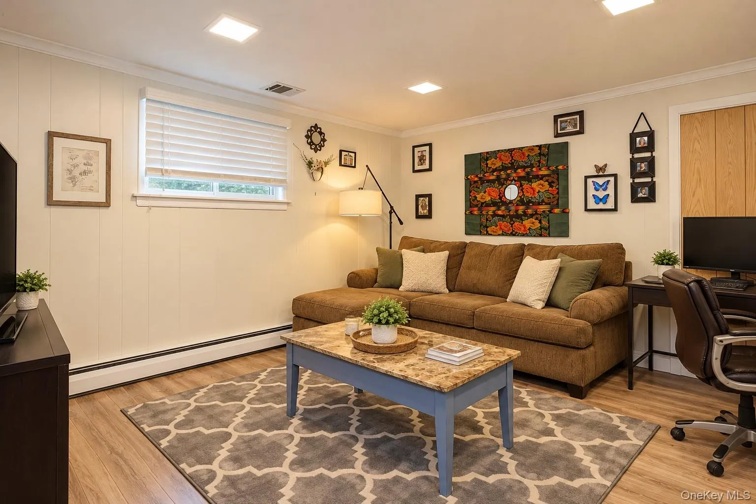 35 Peppermint Road, Smithtown, NY, 5 Bedrooms Bedrooms, 9 Rooms Rooms,3 BathroomsBathrooms,Residential,For Rent,Peppermint,0,1062529 35 Peppermint Road, Smithtown, NY, 5 Bedrooms Bedrooms, 9 Rooms Rooms,3 BathroomsBathrooms,Residential,For Rent,Peppermint,0,1062529