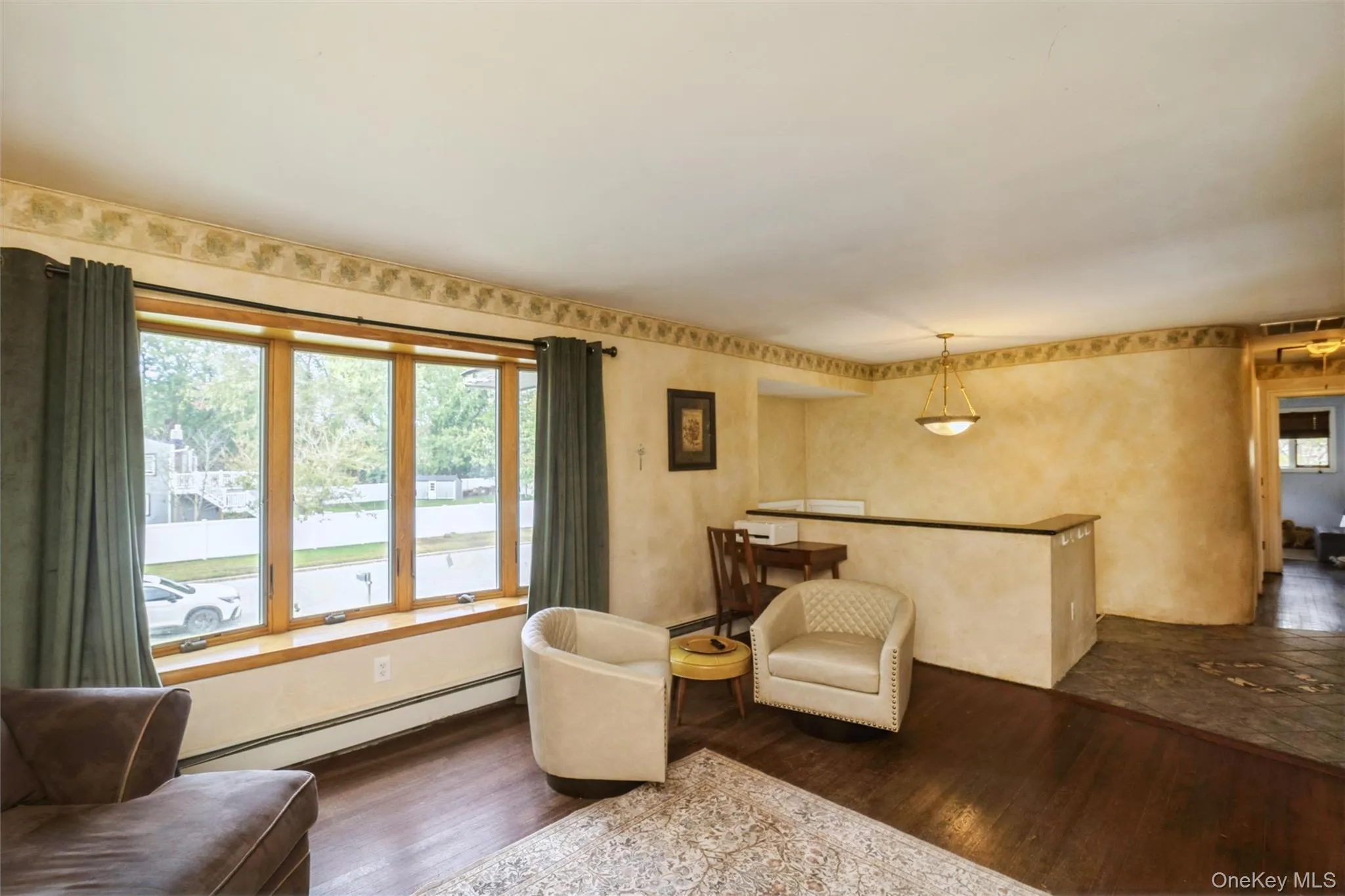 35 Peppermint Road, Smithtown, NY, 5 Bedrooms Bedrooms, 9 Rooms Rooms,3 BathroomsBathrooms,Residential,For Rent,Peppermint,0,1062529 35 Peppermint Road, Smithtown, NY, 5 Bedrooms Bedrooms, 9 Rooms Rooms,3 BathroomsBathrooms,Residential,For Rent,Peppermint,0,1062529