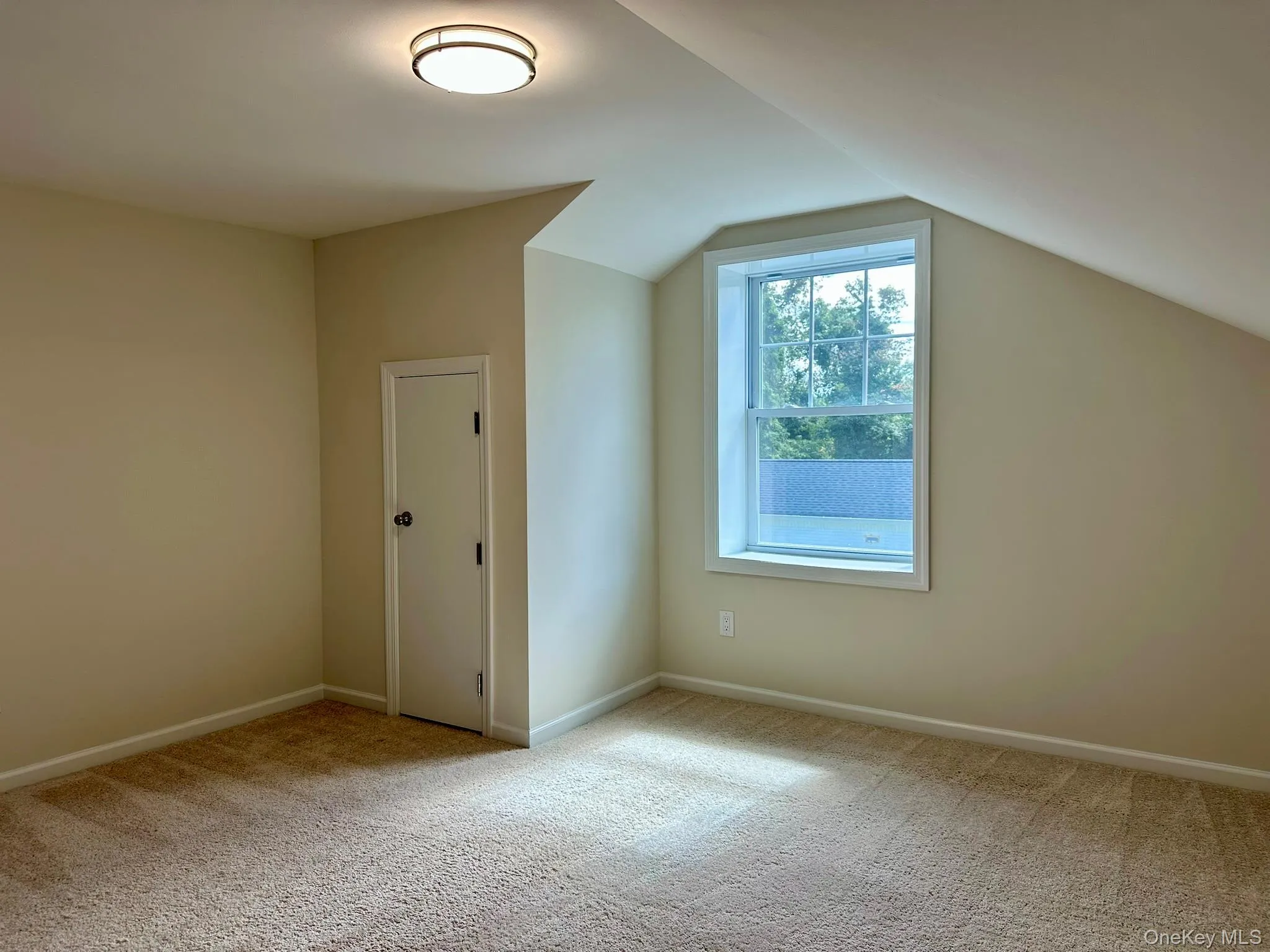 125 Main Street, Smithtown, NY, 4 Bedrooms Bedrooms, 9 Rooms Rooms,3 BathroomsBathrooms,Residential Lease,For Rent,Main,0,1062534 125 Main Street, Smithtown, NY, 4 Bedrooms Bedrooms, 9 Rooms Rooms,3 BathroomsBathrooms,Residential Lease,For Rent,Main,0,1062534