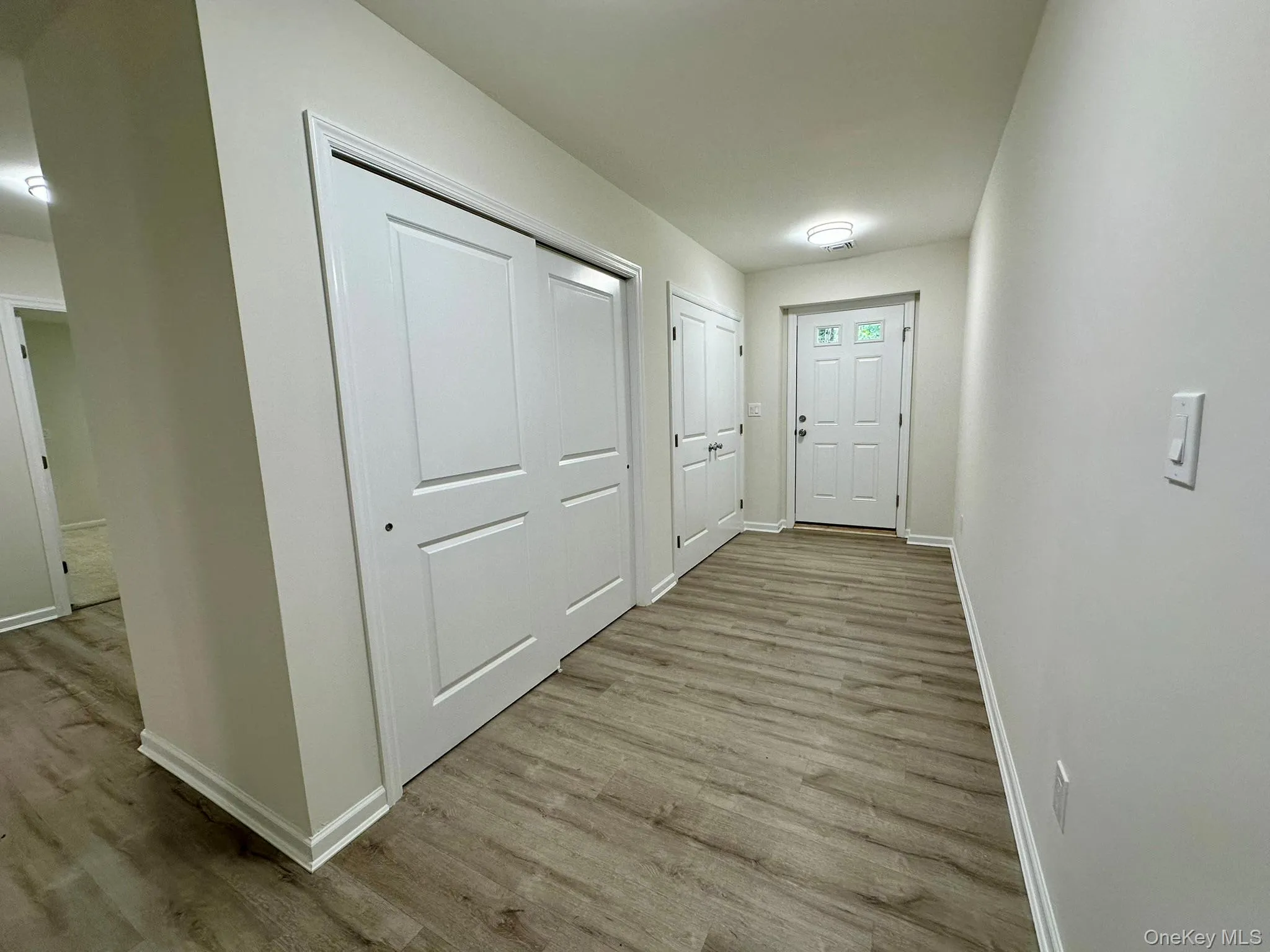 125 Main Street, Smithtown, NY, 4 Bedrooms Bedrooms, 9 Rooms Rooms,3 BathroomsBathrooms,Residential Lease,For Rent,Main,0,1062534 125 Main Street, Smithtown, NY, 4 Bedrooms Bedrooms, 9 Rooms Rooms,3 BathroomsBathrooms,Residential Lease,For Rent,Main,0,1062534