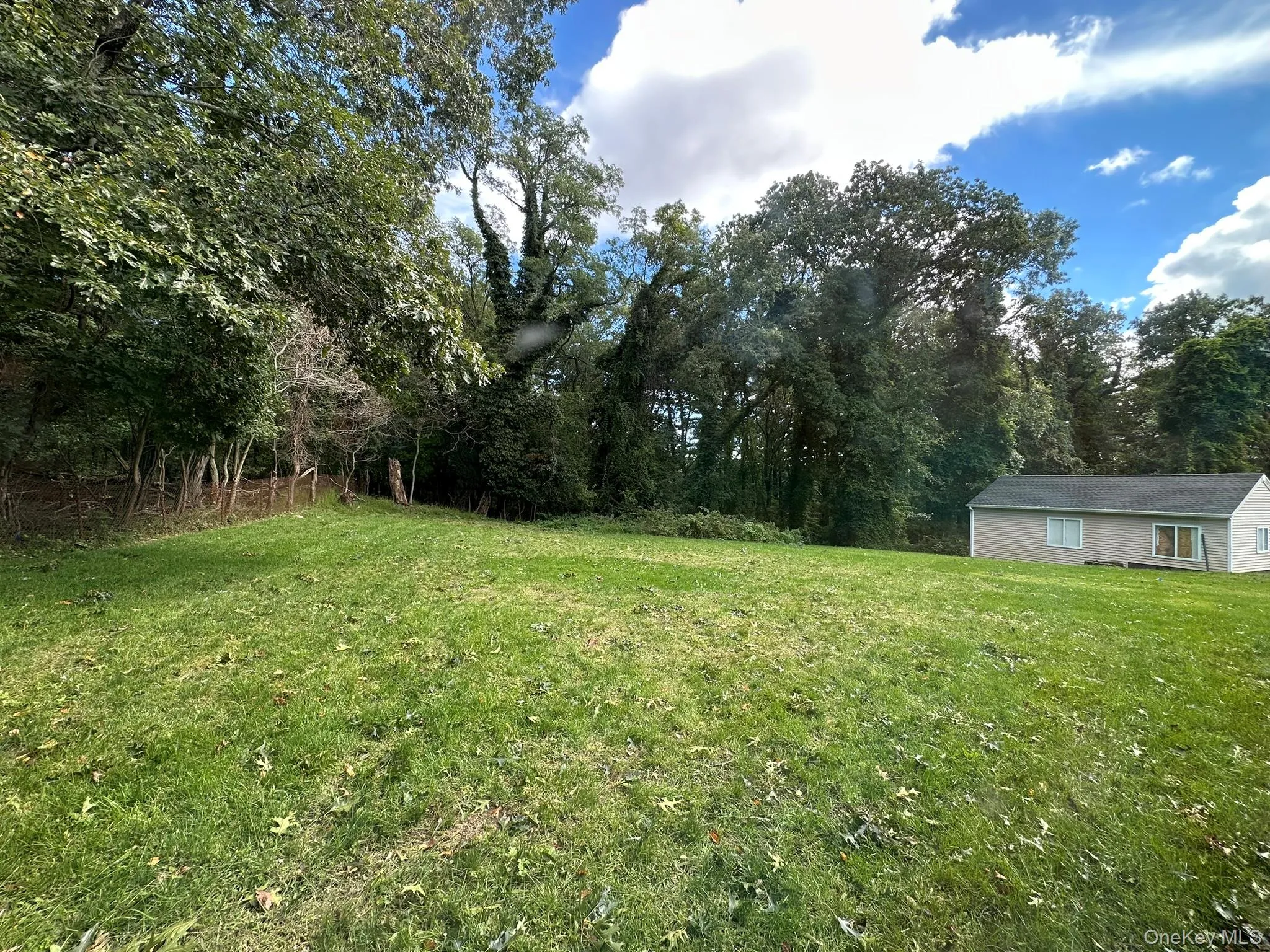 125 Main Street, Smithtown, NY, 4 Bedrooms Bedrooms, 9 Rooms Rooms,3 BathroomsBathrooms,Residential Lease,For Rent,Main,0,1062534 125 Main Street, Smithtown, NY, 4 Bedrooms Bedrooms, 9 Rooms Rooms,3 BathroomsBathrooms,Residential Lease,For Rent,Main,0,1062534