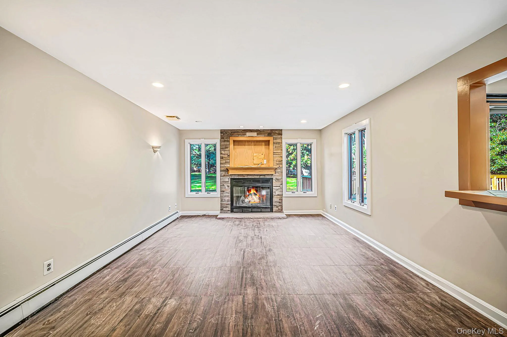 4 Inwood Road, Smithtown, NY, 3 Bedrooms Bedrooms, 10 Rooms Rooms,2 BathroomsBathrooms,Residential Lease,For Rent,Inwood,0,1062537 4 Inwood Road, Smithtown, NY, 3 Bedrooms Bedrooms, 10 Rooms Rooms,2 BathroomsBathrooms,Residential Lease,For Rent,Inwood,0,1062537