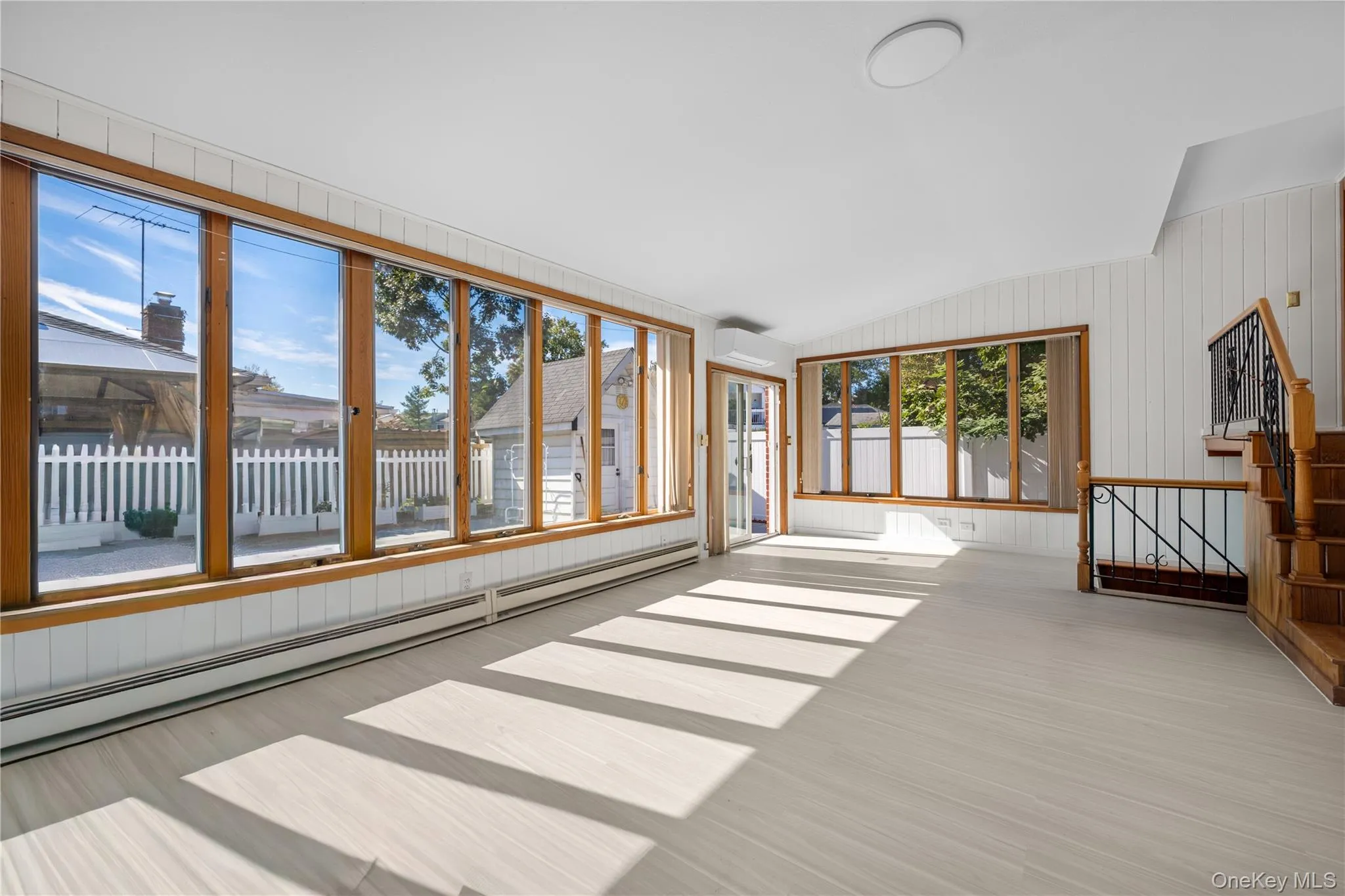 24420 73rd Avenue, New York, NY, 3 Bedrooms Bedrooms, 6 Rooms Rooms,3 BathroomsBathrooms,Residential,For Rent,73rd,0,1062541 24420 73rd Avenue, New York, NY, 3 Bedrooms Bedrooms, 6 Rooms Rooms,3 BathroomsBathrooms,Residential,For Rent,73rd,0,1062541