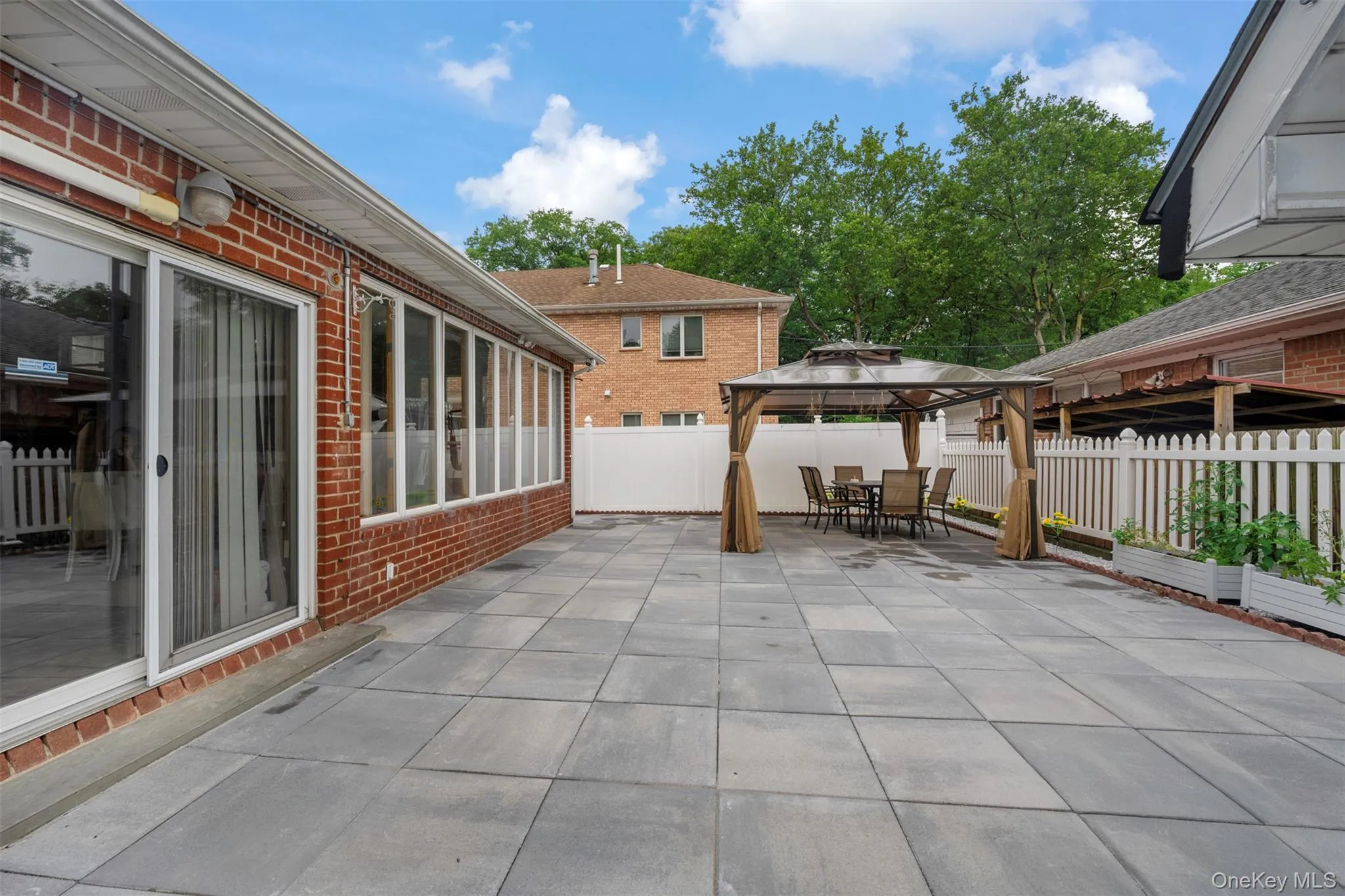 24420 73rd Avenue, New York, NY, 3 Bedrooms Bedrooms, 6 Rooms Rooms,3 BathroomsBathrooms,Residential,For Rent,73rd,0,1062541 24420 73rd Avenue, New York, NY, 3 Bedrooms Bedrooms, 6 Rooms Rooms,3 BathroomsBathrooms,Residential,For Rent,73rd,0,1062541