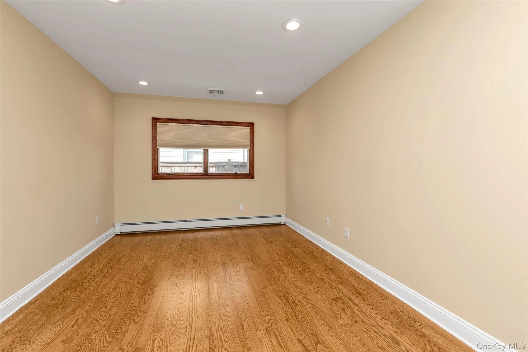 1st Flr. Bedroom #1 1st Flr. Bedroom #1