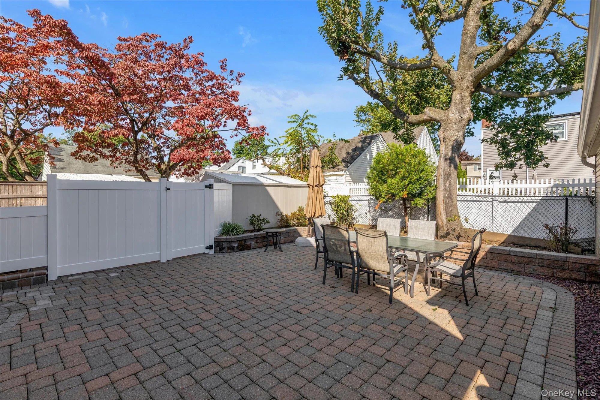 74 Custer Avenue, North Hempstead, NY, 3 Bedrooms Bedrooms, 7 Rooms Rooms,2 BathroomsBathrooms,Residential Lease,For Rent,Custer,0,1062544 74 Custer Avenue, North Hempstead, NY, 3 Bedrooms Bedrooms, 7 Rooms Rooms,2 BathroomsBathrooms,Residential Lease,For Rent,Custer,0,1062544