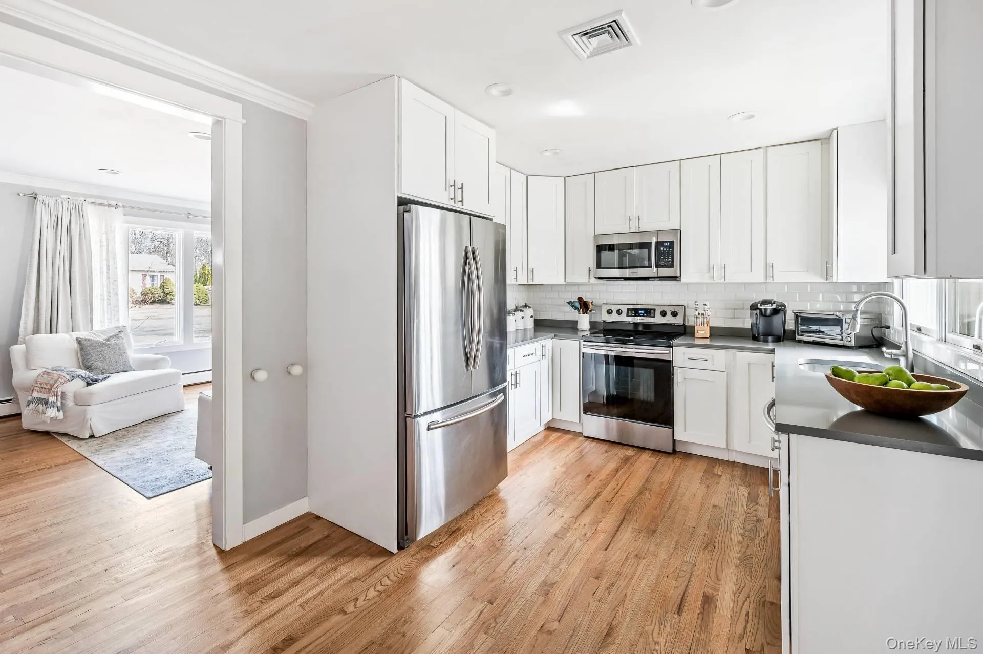 66 School Street, Southampton, NY, 3 Bedroom Bedrooms, 7 Room Rooms,3 BathroomBathrooms,Residential Lease,For Rent,School,0,1062546 66 School Street, Southampton, NY, 3 Bedroom Bedrooms, 7 Room Rooms,3 BathroomBathrooms,Residential Lease,For Rent,School,0,1062546