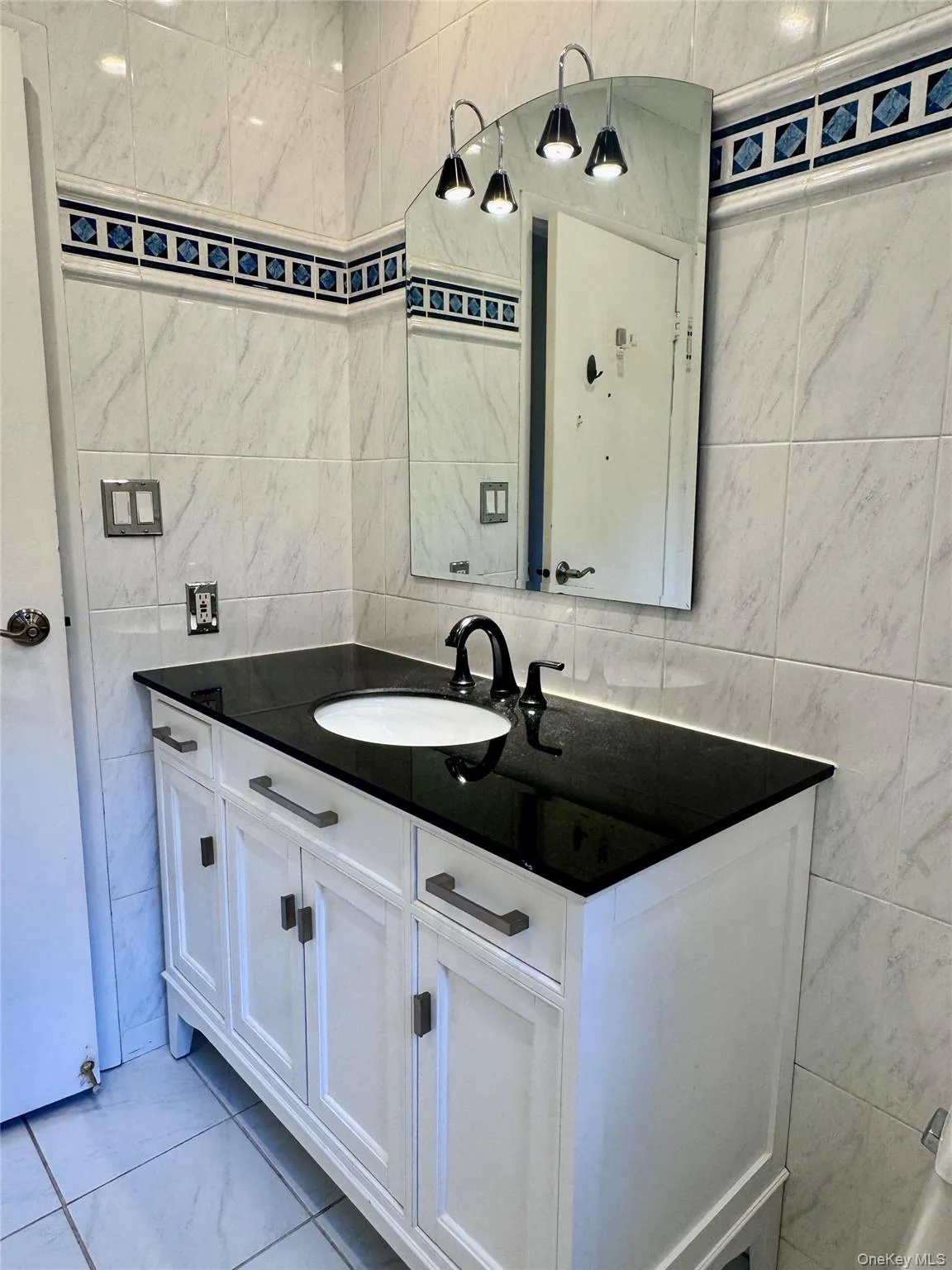 51 Fleetwood Road, Huntington, NY, 4 Bedrooms Bedrooms, 8 Rooms Rooms,2 BathroomsBathrooms,Residential,For Rent,Fleetwood,0,1062555 51 Fleetwood Road, Huntington, NY, 4 Bedrooms Bedrooms, 8 Rooms Rooms,2 BathroomsBathrooms,Residential,For Rent,Fleetwood,0,1062555