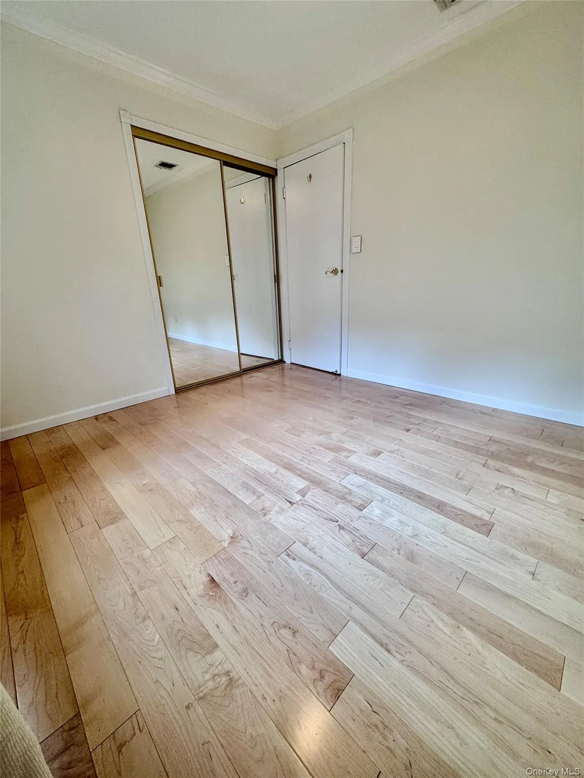 51 Fleetwood Road, Huntington, NY, 4 Bedrooms Bedrooms, 8 Rooms Rooms,2 BathroomsBathrooms,Residential,For Rent,Fleetwood,0,1062555 51 Fleetwood Road, Huntington, NY, 4 Bedrooms Bedrooms, 8 Rooms Rooms,2 BathroomsBathrooms,Residential,For Rent,Fleetwood,0,1062555