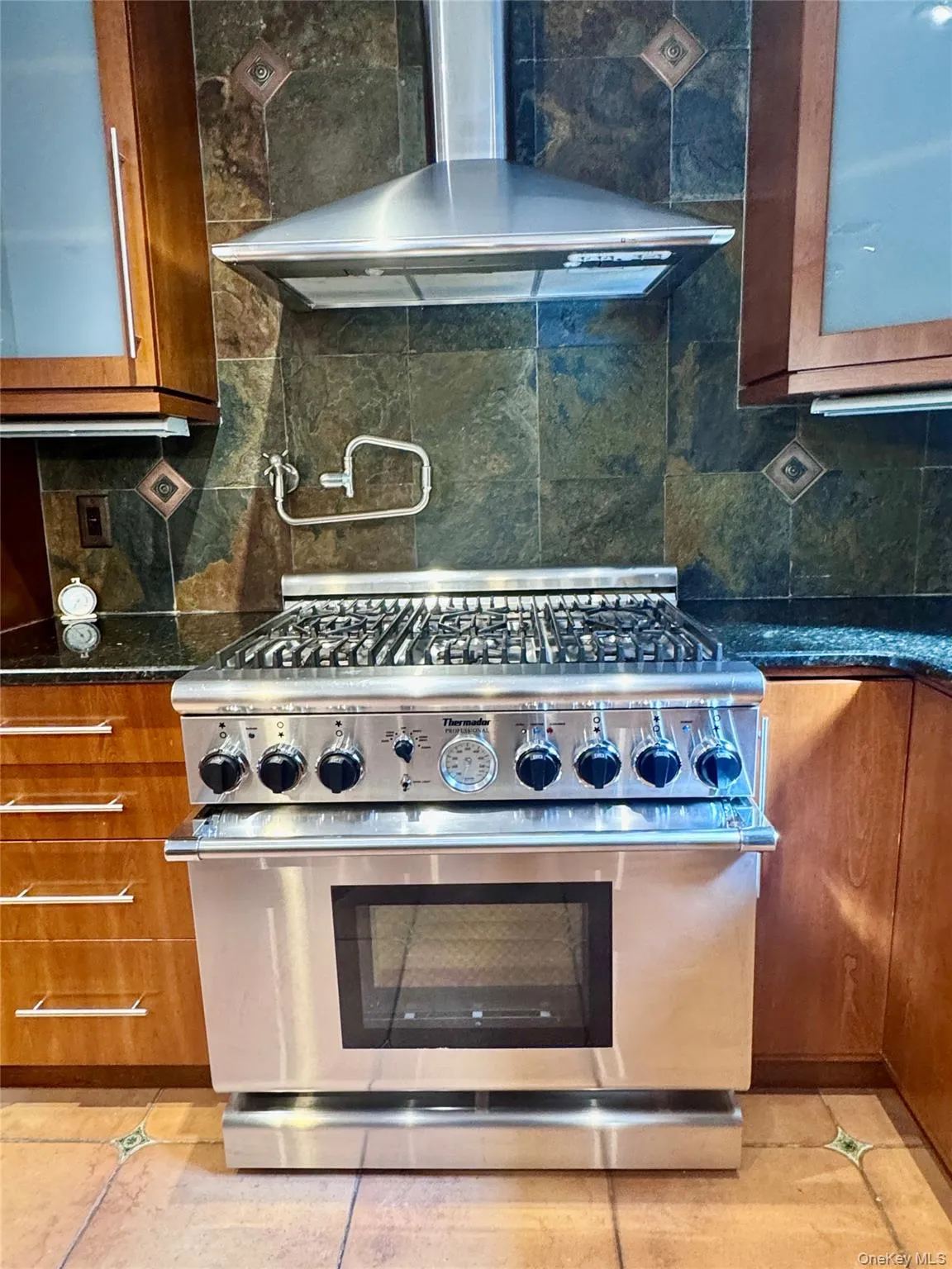 Oven Oven