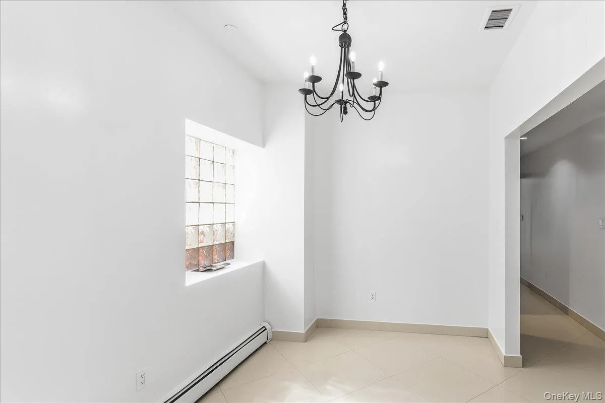 8424 Lefferts Boulevard, New York, NY, 2 Bedrooms Bedrooms, 5 Rooms Rooms,2 BathroomsBathrooms,Residential,For Rent,Lefferts,0,1062564 8424 Lefferts Boulevard, New York, NY, 2 Bedrooms Bedrooms, 5 Rooms Rooms,2 BathroomsBathrooms,Residential,For Rent,Lefferts,0,1062564