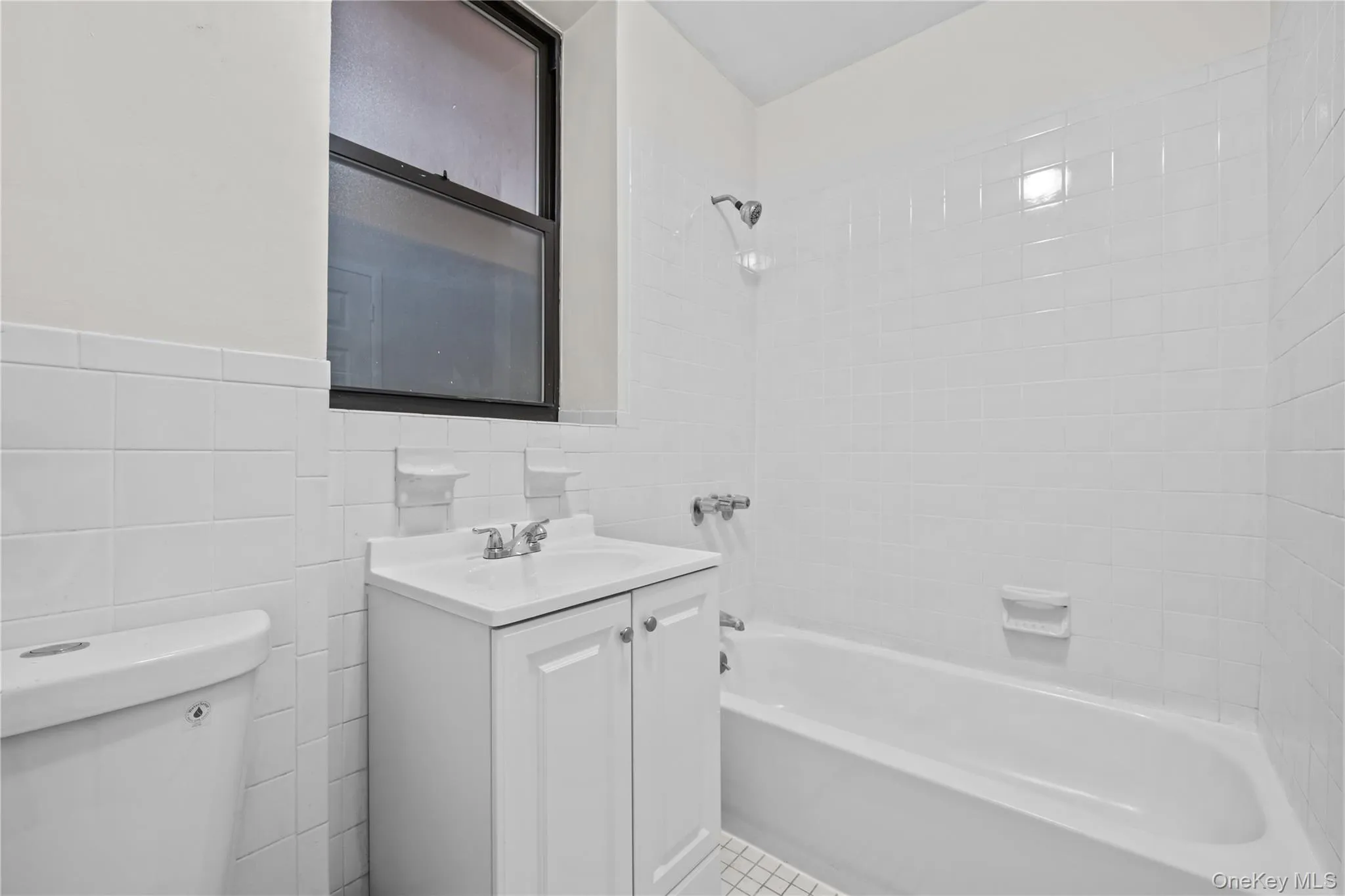 176 81 Street, New York, NY, 4 Bedroom Bedrooms, 6 Room Rooms,1 BathroomBathrooms,Residential Lease,For Rent,81,0,1062566 176 81 Street, New York, NY, 4 Bedroom Bedrooms, 6 Room Rooms,1 BathroomBathrooms,Residential Lease,For Rent,81,0,1062566