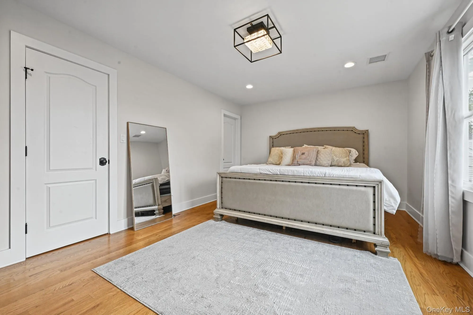 325 Paul Place, Hempstead, NY, 4 Bedrooms Bedrooms, 12 Rooms Rooms,3 BathroomsBathrooms,Residential,For Rent,Paul,0,1062574 325 Paul Place, Hempstead, NY, 4 Bedrooms Bedrooms, 12 Rooms Rooms,3 BathroomsBathrooms,Residential,For Rent,Paul,0,1062574