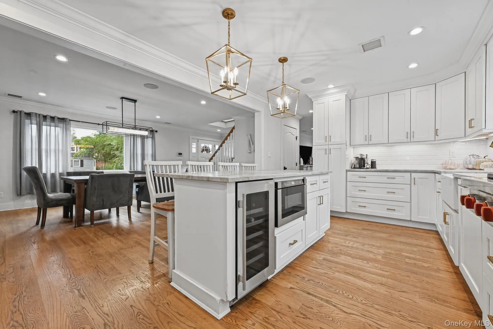 325 Paul Place, Hempstead, NY, 4 Bedrooms Bedrooms, 12 Rooms Rooms,3 BathroomsBathrooms,Residential,For Rent,Paul,0,1062574 325 Paul Place, Hempstead, NY, 4 Bedrooms Bedrooms, 12 Rooms Rooms,3 BathroomsBathrooms,Residential,For Rent,Paul,0,1062574