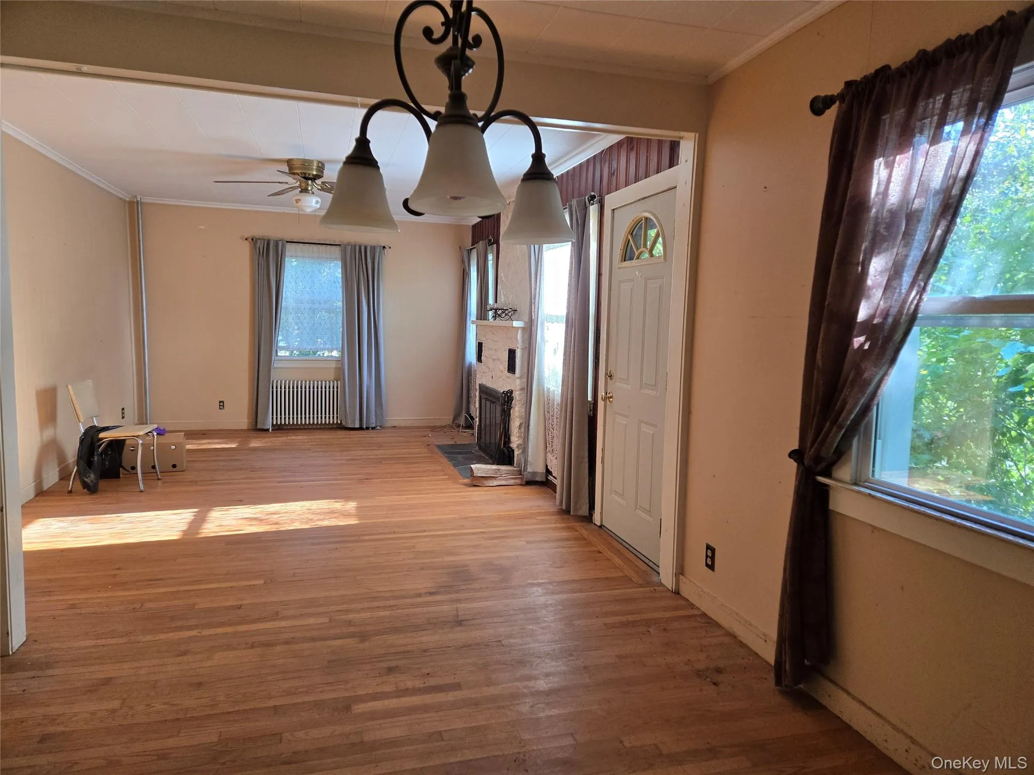 9 Friendship Drive, Brookhaven, NY, 3 Bedrooms Bedrooms, 5 Rooms Rooms,1 BathroomBathrooms,Residential,For Rent,Friendship,0,1062577 9 Friendship Drive, Brookhaven, NY, 3 Bedrooms Bedrooms, 5 Rooms Rooms,1 BathroomBathrooms,Residential,For Rent,Friendship,0,1062577