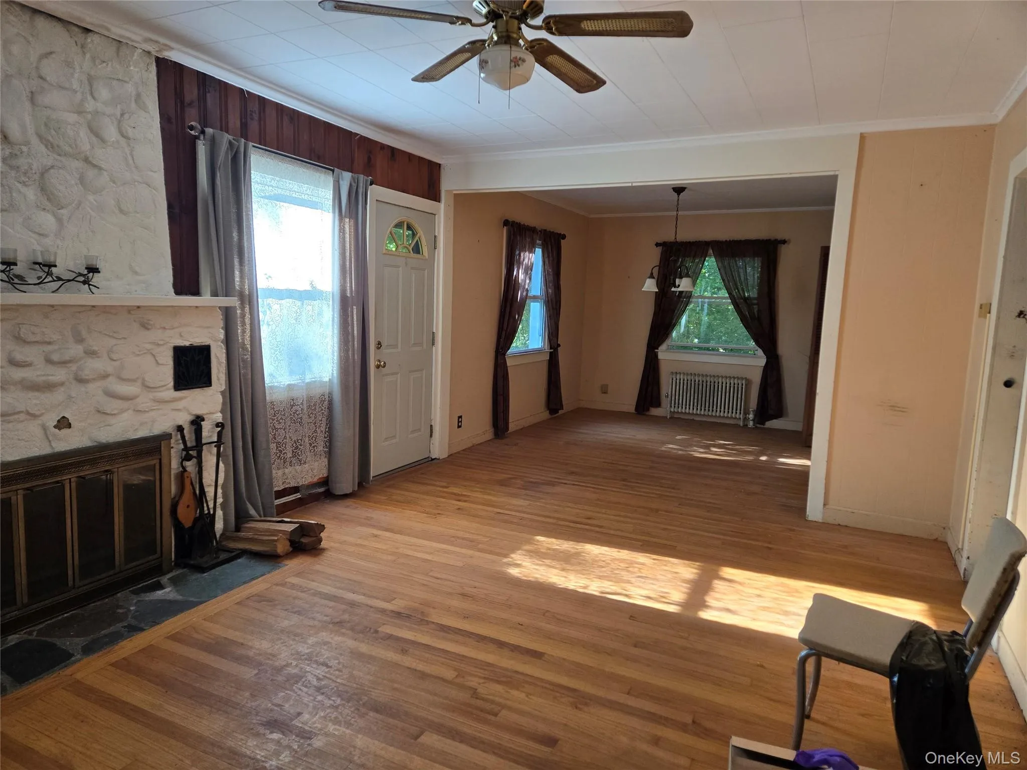 9 Friendship Drive, Brookhaven, NY, 3 Bedrooms Bedrooms, 5 Rooms Rooms,1 BathroomBathrooms,Residential,For Rent,Friendship,0,1062577 9 Friendship Drive, Brookhaven, NY, 3 Bedrooms Bedrooms, 5 Rooms Rooms,1 BathroomBathrooms,Residential,For Rent,Friendship,0,1062577