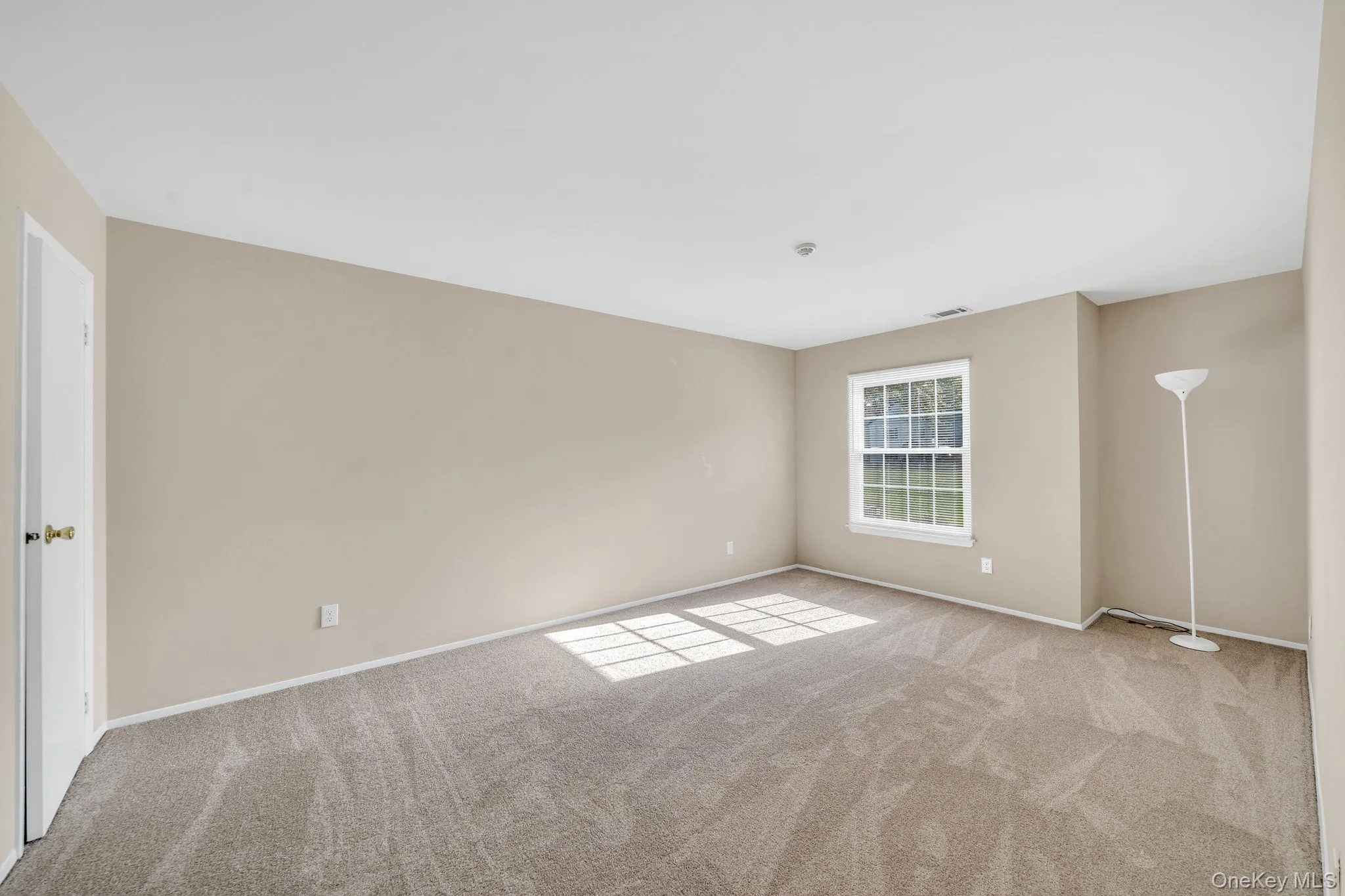 173 Fairview Circle, Brookhaven, NY, 2 Bedrooms Bedrooms, 4 Rooms Rooms,1 BathroomBathrooms,Residential,For Rent,Fairview,0,1062578 173 Fairview Circle, Brookhaven, NY, 2 Bedrooms Bedrooms, 4 Rooms Rooms,1 BathroomBathrooms,Residential,For Rent,Fairview,0,1062578