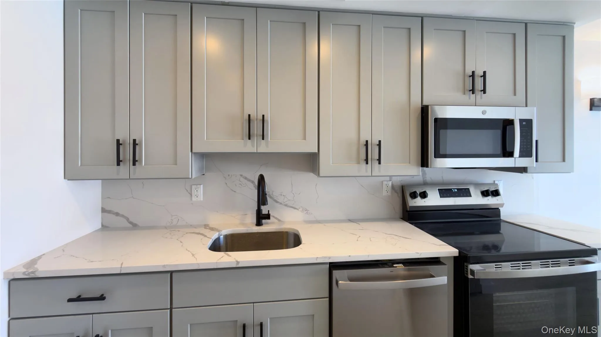 227 Clarkson Avenue, New York, NY, 1 Bedroom Bedrooms, 4 Room Rooms,1 BathroomBathrooms,Residential Lease,For Rent,Clarkson,0,1062580 227 Clarkson Avenue, New York, NY, 1 Bedroom Bedrooms, 4 Room Rooms,1 BathroomBathrooms,Residential Lease,For Rent,Clarkson,0,1062580