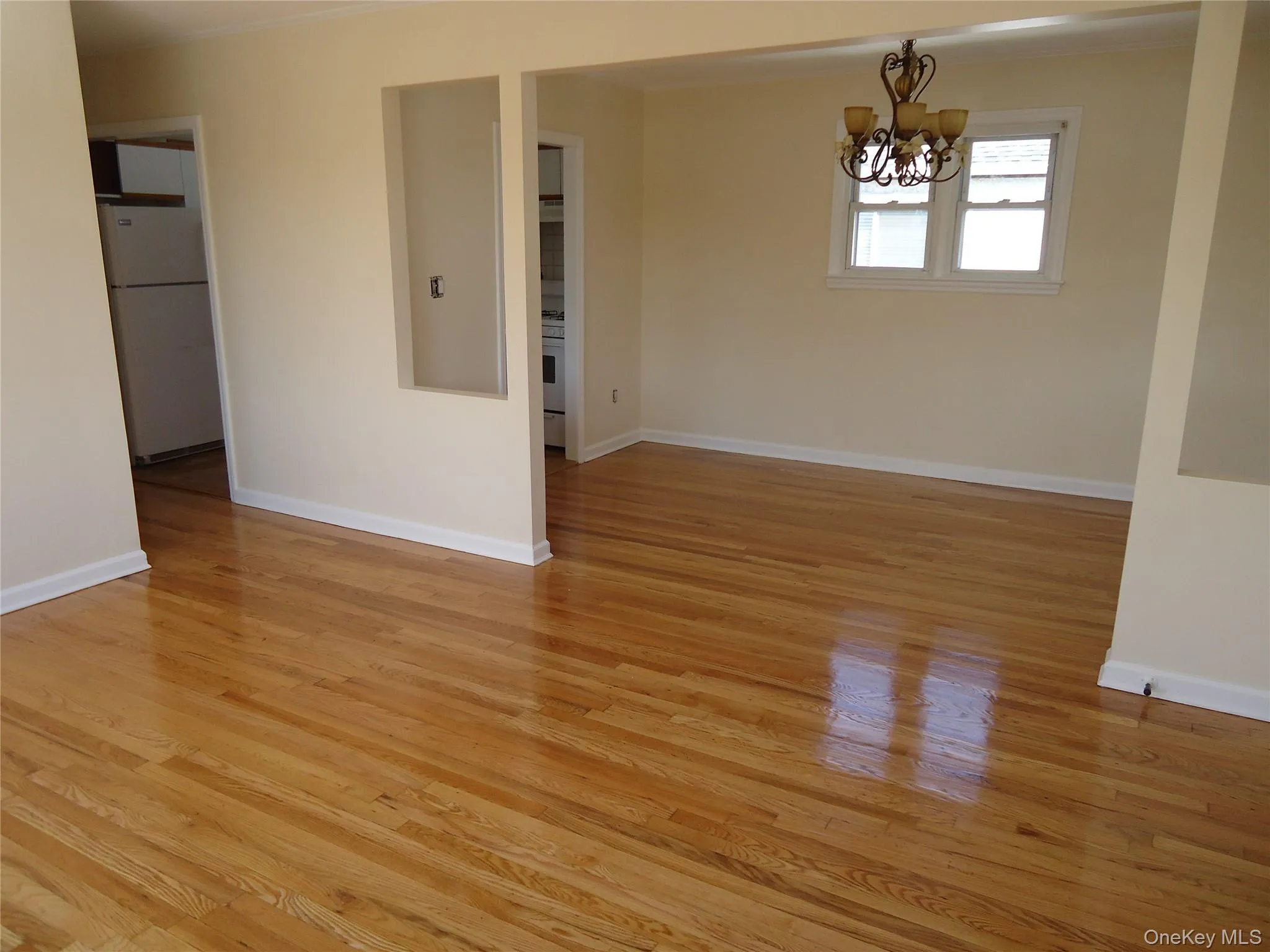 56 Malone Avenue, Hempstead, NY , With , 3 Bedroom , and , 7 Room , 1 Bathroom , For , Residential Lease , For Rent , 1062589 , MLSID,1062589 56 Malone Avenue, Hempstead, NY , With , 3 Bedroom , and , 7 Room , 1 Bathroom , For , Residential Lease , For Rent , 1062589 , MLSID,1062589