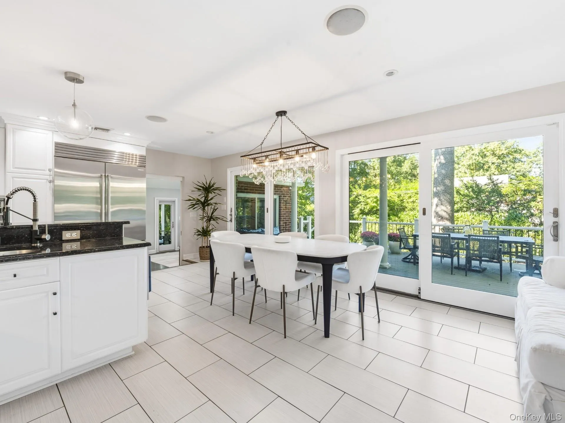 95 Dartmouth Road, North Hempstead, NY, 5 Bedrooms Bedrooms, 9 Rooms Rooms,3 BathroomsBathrooms,Residential,For Rent,Dartmouth,0,1062593 95 Dartmouth Road, North Hempstead, NY, 5 Bedrooms Bedrooms, 9 Rooms Rooms,3 BathroomsBathrooms,Residential,For Rent,Dartmouth,0,1062593