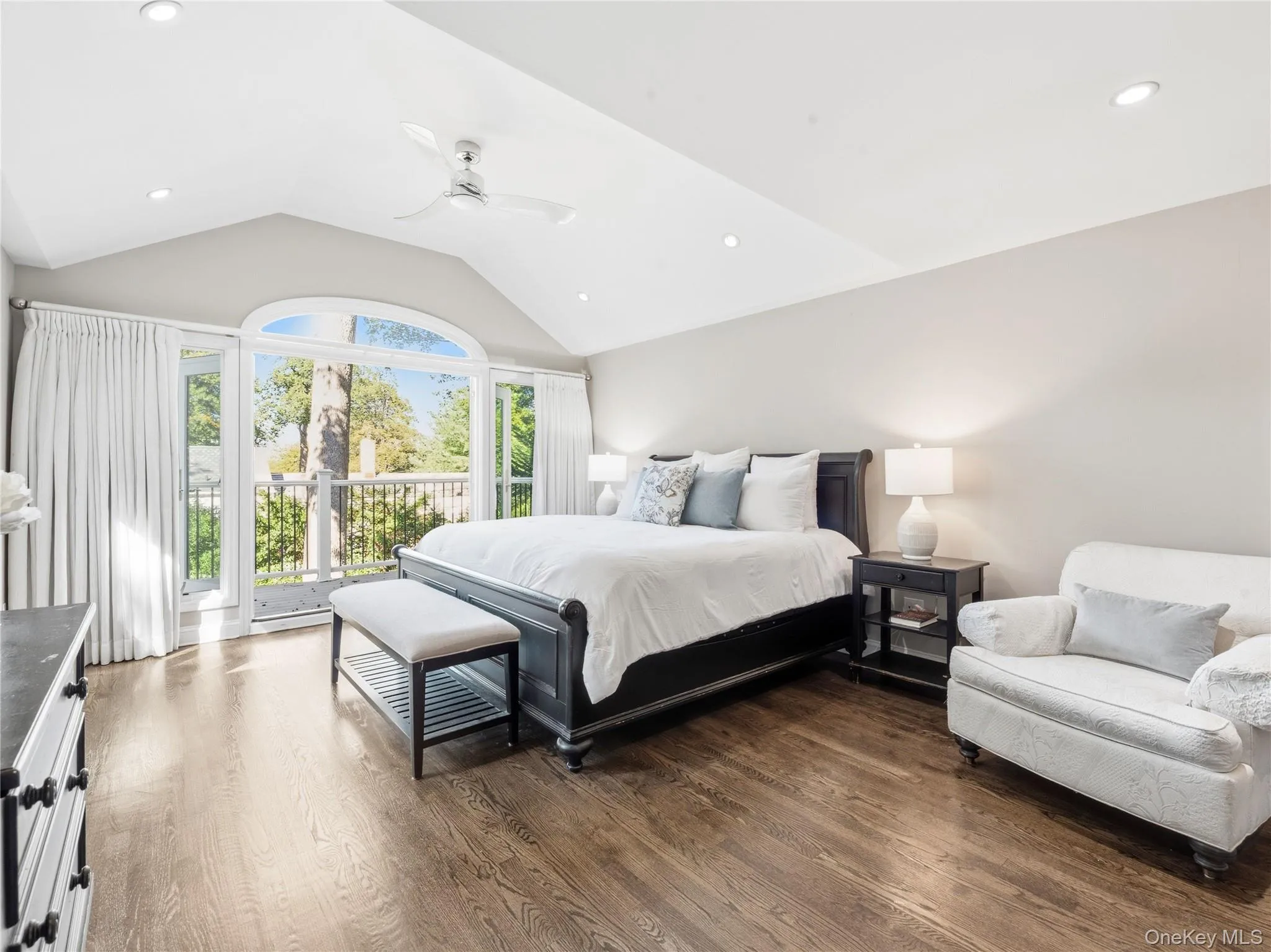95 Dartmouth Road, North Hempstead, NY, 5 Bedrooms Bedrooms, 9 Rooms Rooms,3 BathroomsBathrooms,Residential,For Rent,Dartmouth,0,1062593 95 Dartmouth Road, North Hempstead, NY, 5 Bedrooms Bedrooms, 9 Rooms Rooms,3 BathroomsBathrooms,Residential,For Rent,Dartmouth,0,1062593