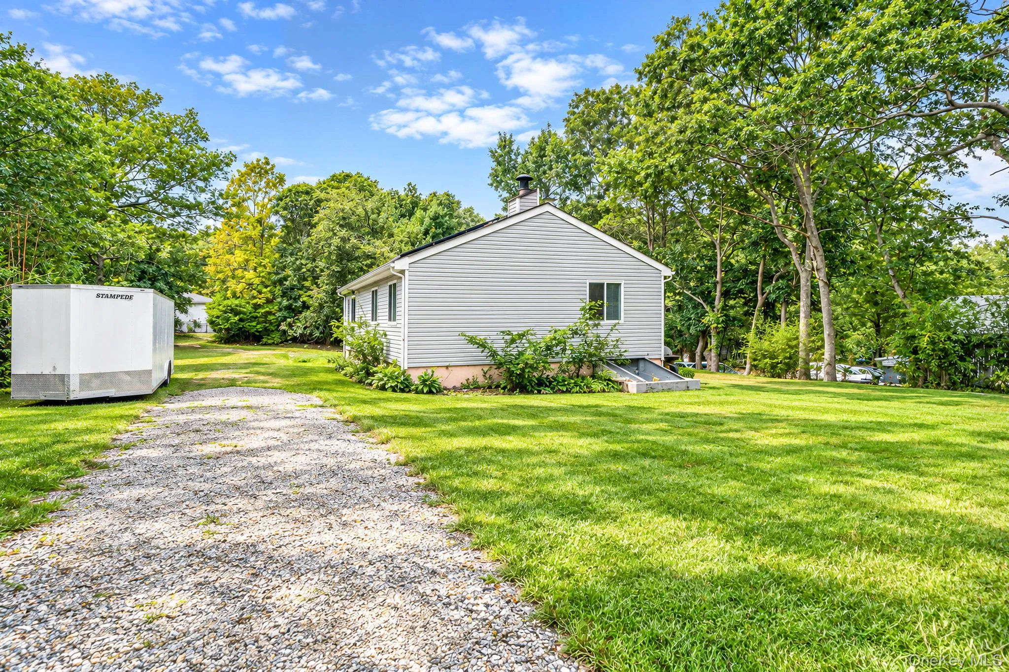 95 Bartlett Road, Brookhaven, NY, 4 Bedrooms Bedrooms, 10 Rooms Rooms,3 BathroomsBathrooms,Residential,For Rent,Bartlett,0,1062594 95 Bartlett Road, Brookhaven, NY, 4 Bedrooms Bedrooms, 10 Rooms Rooms,3 BathroomsBathrooms,Residential,For Rent,Bartlett,0,1062594