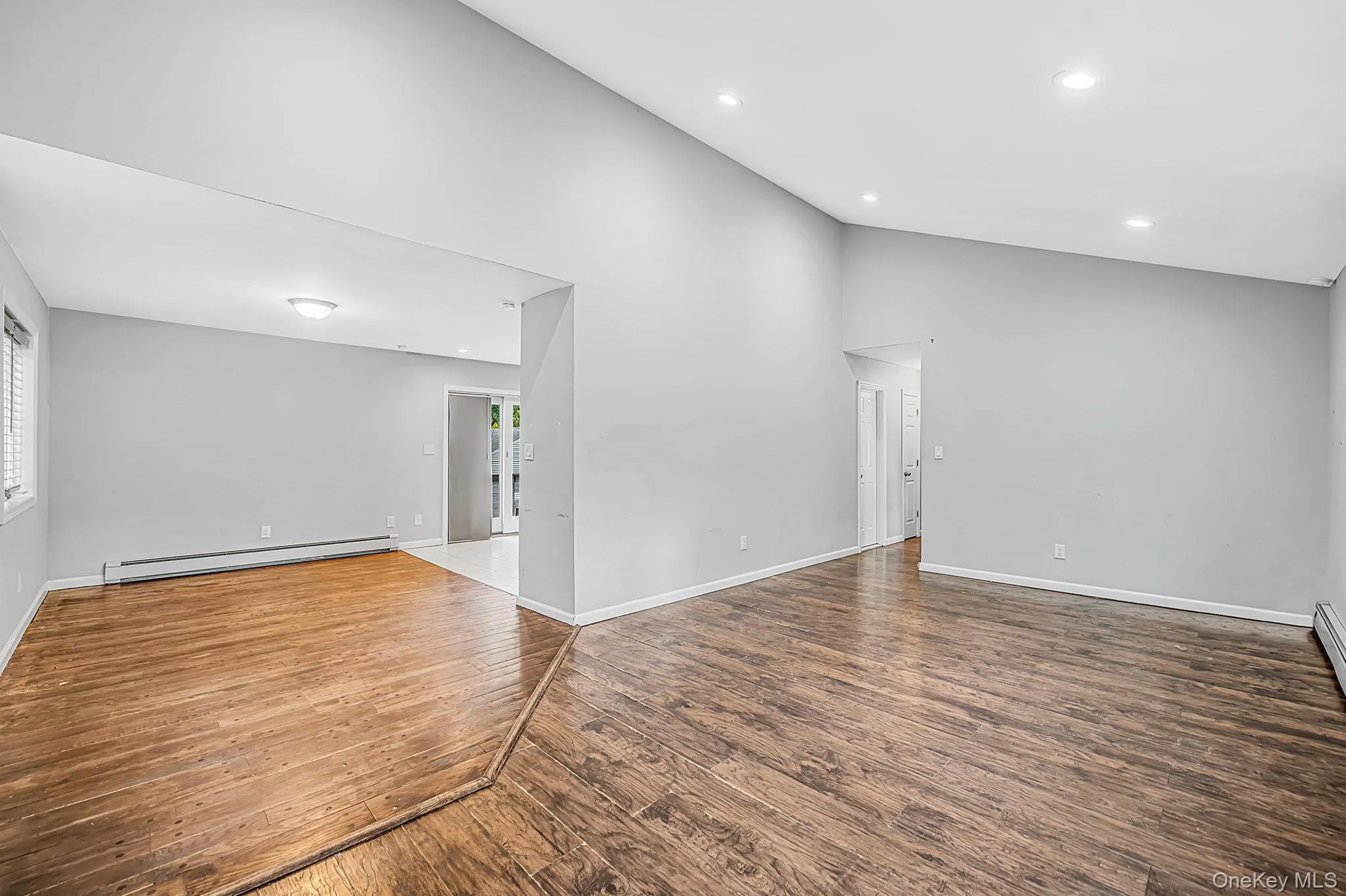95 Bartlett Road, Brookhaven, NY, 4 Bedrooms Bedrooms, 10 Rooms Rooms,3 BathroomsBathrooms,Residential,For Rent,Bartlett,0,1062594 95 Bartlett Road, Brookhaven, NY, 4 Bedrooms Bedrooms, 10 Rooms Rooms,3 BathroomsBathrooms,Residential,For Rent,Bartlett,0,1062594