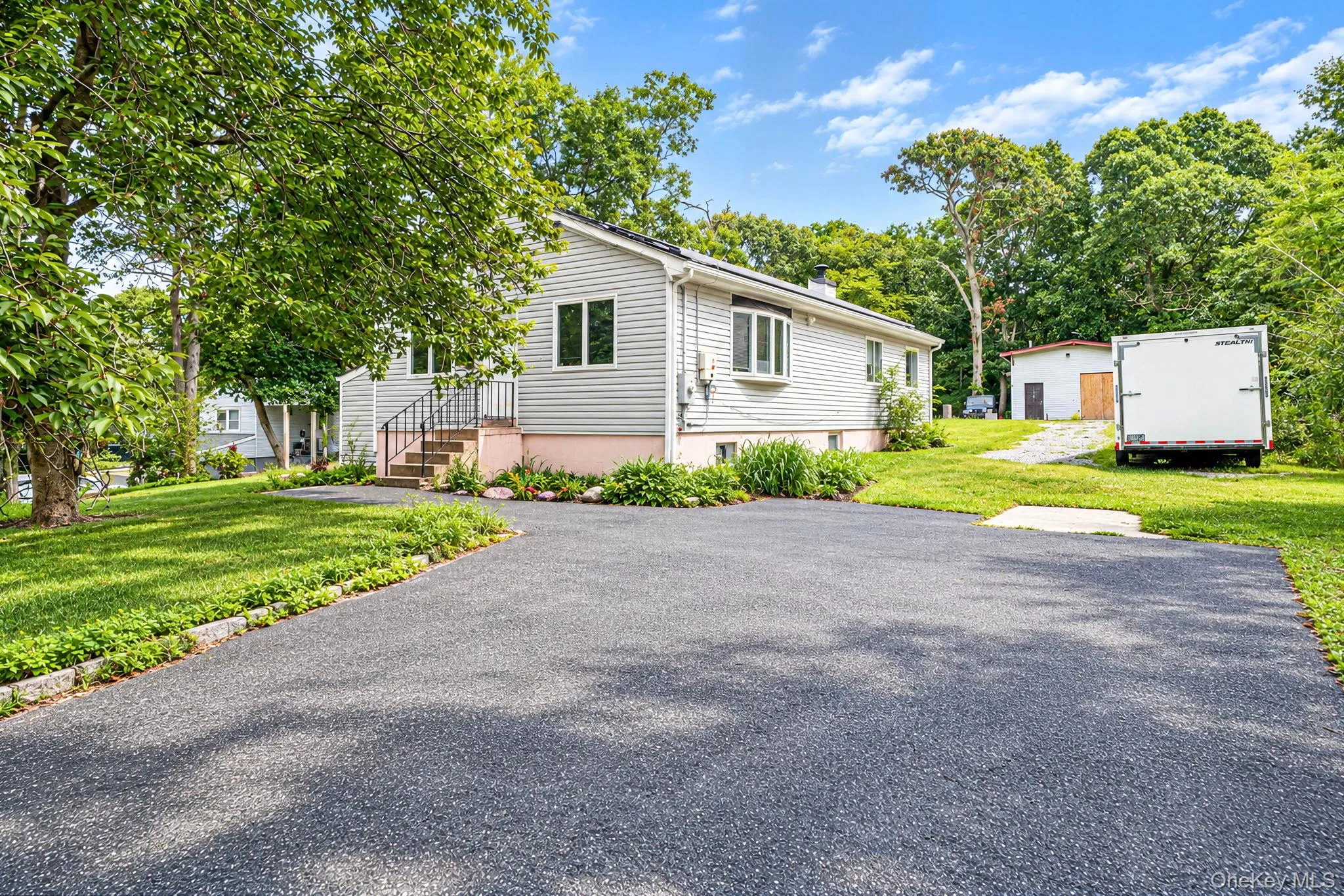 95 Bartlett Road, Brookhaven, NY, 4 Bedrooms Bedrooms, 10 Rooms Rooms,3 BathroomsBathrooms,Residential,For Rent,Bartlett,0,1062594 95 Bartlett Road, Brookhaven, NY, 4 Bedrooms Bedrooms, 10 Rooms Rooms,3 BathroomsBathrooms,Residential,For Rent,Bartlett,0,1062594