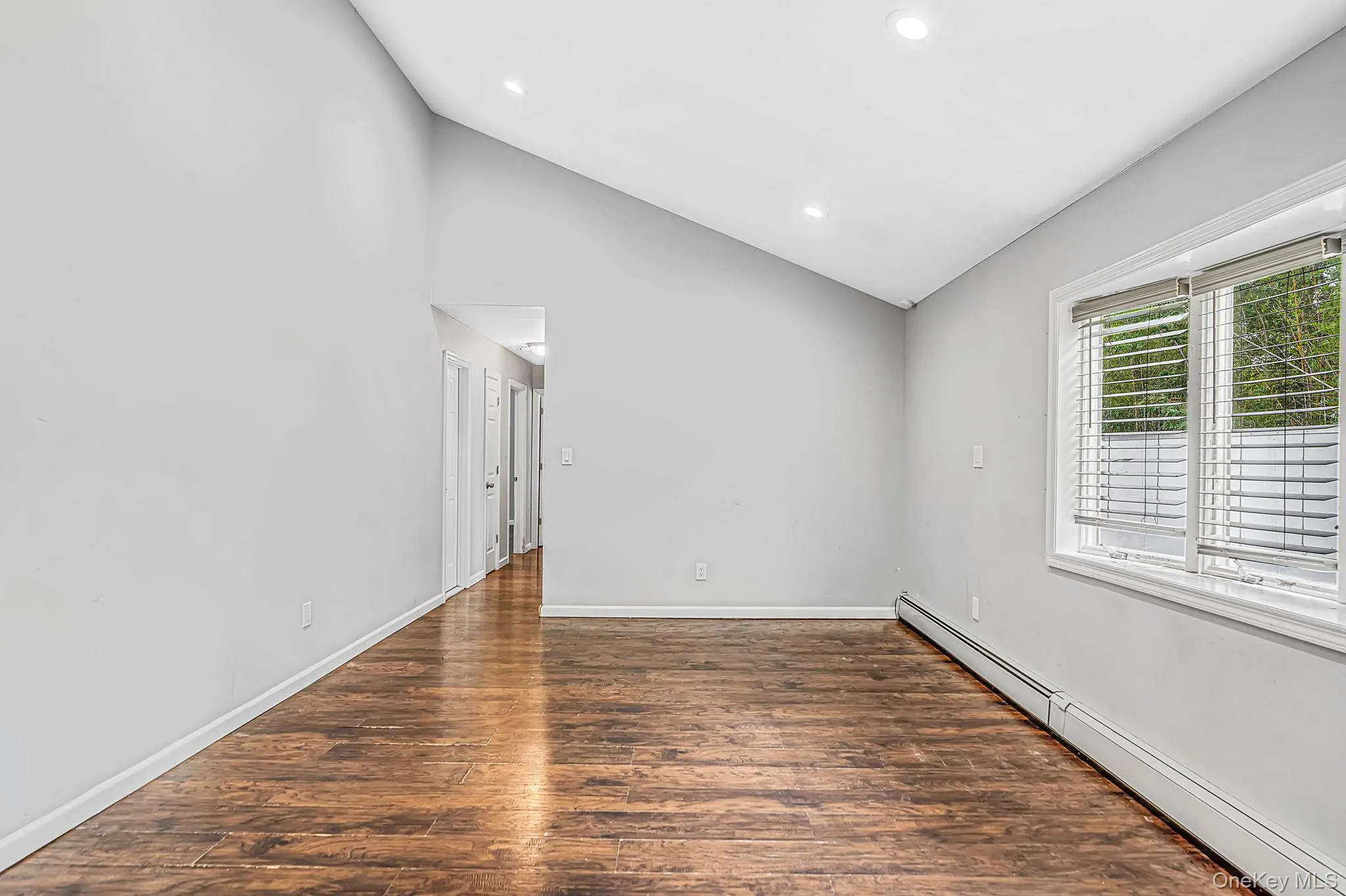 95 Bartlett Road, Brookhaven, NY, 4 Bedrooms Bedrooms, 10 Rooms Rooms,3 BathroomsBathrooms,Residential,For Rent,Bartlett,0,1062594 95 Bartlett Road, Brookhaven, NY, 4 Bedrooms Bedrooms, 10 Rooms Rooms,3 BathroomsBathrooms,Residential,For Rent,Bartlett,0,1062594