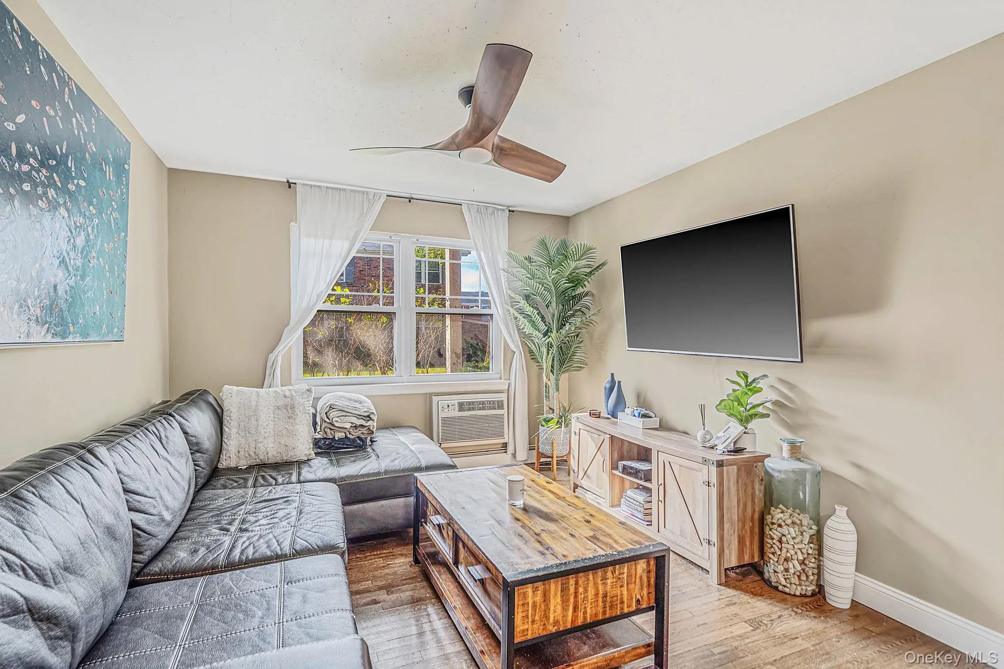 219 Fairharbor Drive, Brookhaven, NY, 1 Bedroom Bedrooms, 4 Rooms Rooms,1 BathroomBathrooms,Residential,For Rent,Fairharbor,0,1062599 219 Fairharbor Drive, Brookhaven, NY, 1 Bedroom Bedrooms, 4 Rooms Rooms,1 BathroomBathrooms,Residential,For Rent,Fairharbor,0,1062599