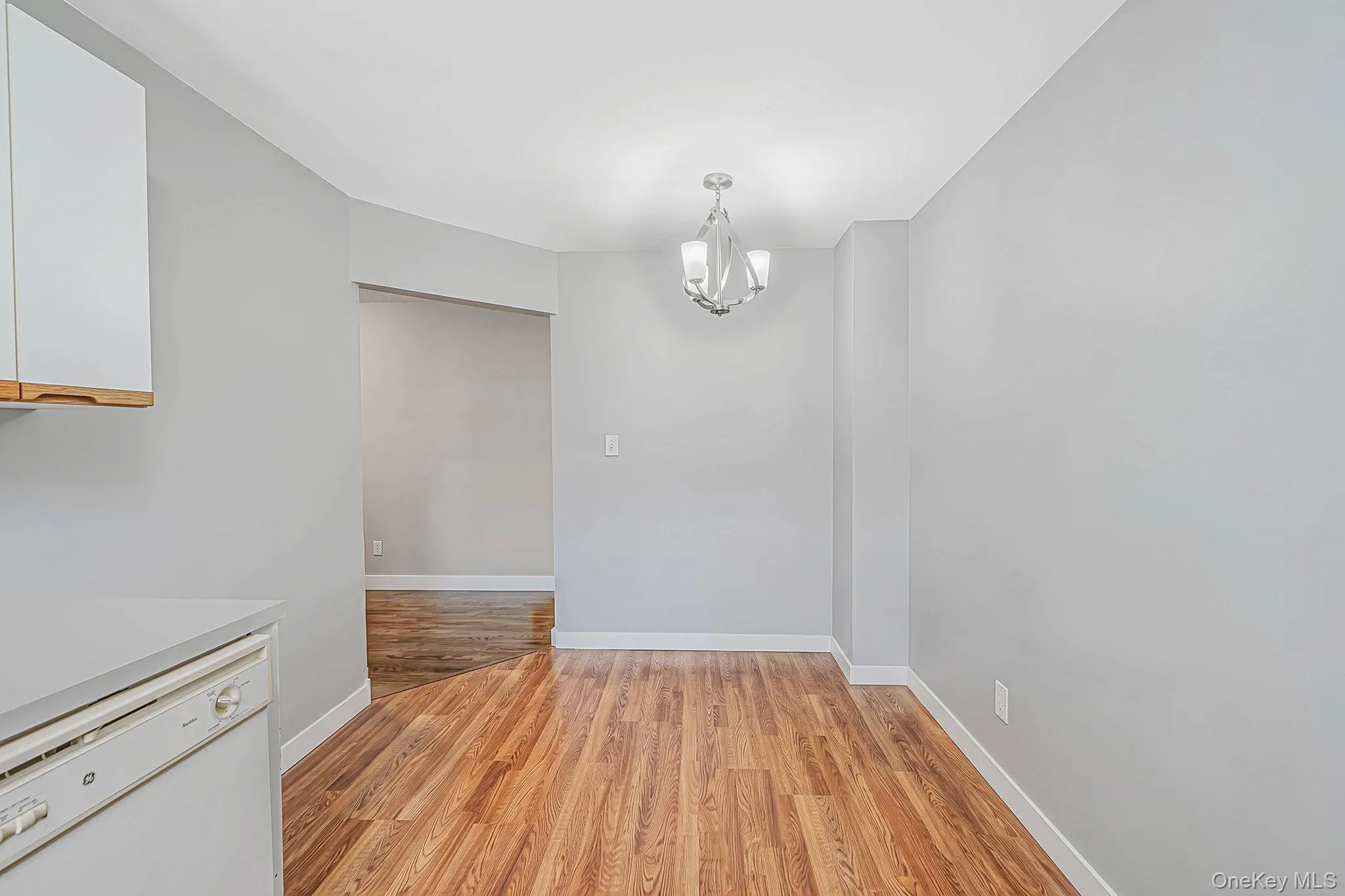 219 Fairharbor Drive, Brookhaven, NY, 1 Bedroom Bedrooms, 4 Rooms Rooms,1 BathroomBathrooms,Residential,For Rent,Fairharbor,0,1062599 219 Fairharbor Drive, Brookhaven, NY, 1 Bedroom Bedrooms, 4 Rooms Rooms,1 BathroomBathrooms,Residential,For Rent,Fairharbor,0,1062599