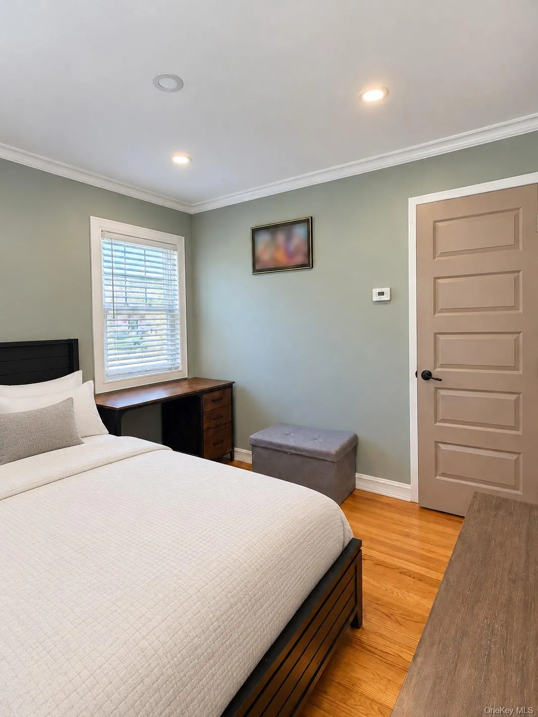 2 Oak Drive, North Hempstead, NY, 4 Bedrooms Bedrooms, 6 Rooms Rooms,2 BathroomsBathrooms,Residential,For Rent,Oak,0,1062603 2 Oak Drive, North Hempstead, NY, 4 Bedrooms Bedrooms, 6 Rooms Rooms,2 BathroomsBathrooms,Residential,For Rent,Oak,0,1062603