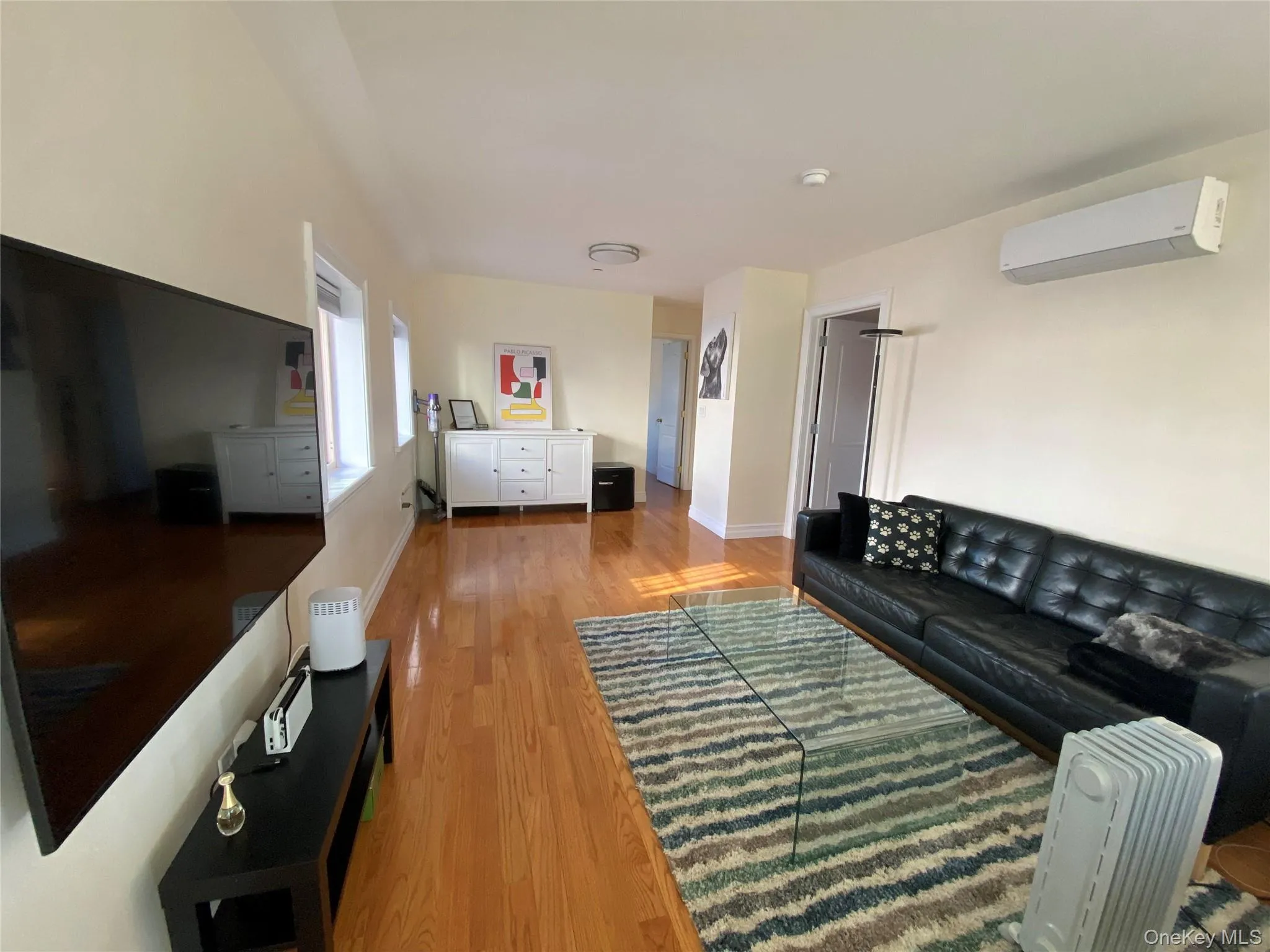 4323 220th Place, New York, NY, 6 Bedrooms Bedrooms, 12 Rooms Rooms,7 BathroomsBathrooms,Residential,For Rent,220th,0,1062605 4323 220th Place, New York, NY, 6 Bedrooms Bedrooms, 12 Rooms Rooms,7 BathroomsBathrooms,Residential,For Rent,220th,0,1062605