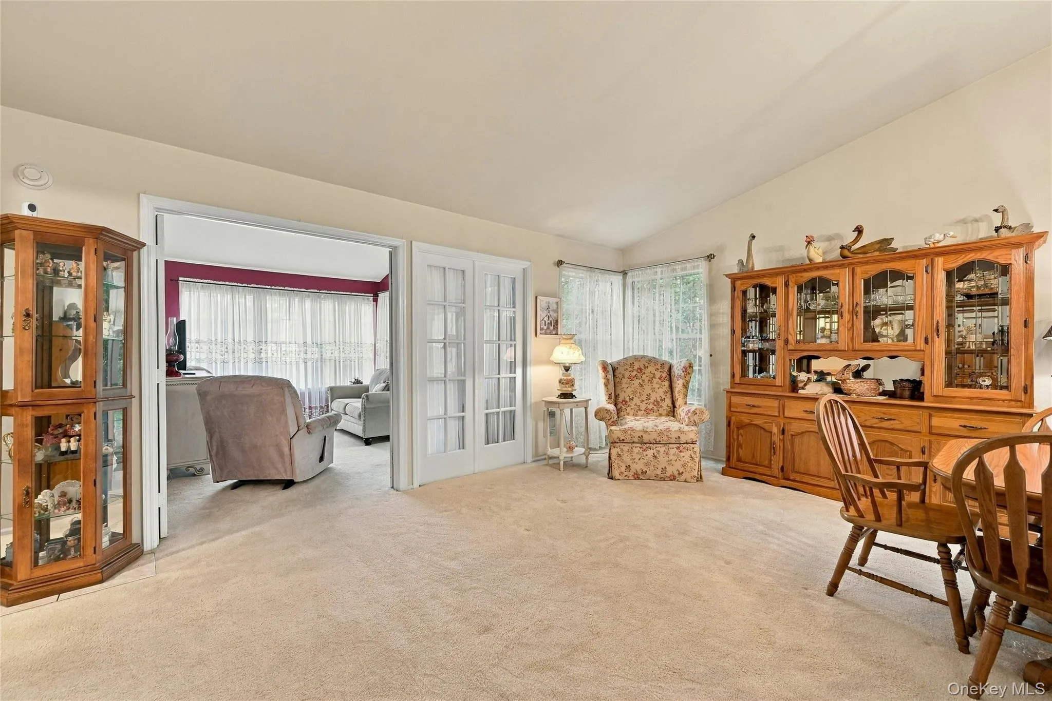 14 Flanders Court, Brookhaven, NY, 2 Bedrooms Bedrooms, 5 Rooms Rooms,2 BathroomsBathrooms,Residential,For Rent,Flanders,0,1062606 14 Flanders Court, Brookhaven, NY, 2 Bedrooms Bedrooms, 5 Rooms Rooms,2 BathroomsBathrooms,Residential,For Rent,Flanders,0,1062606