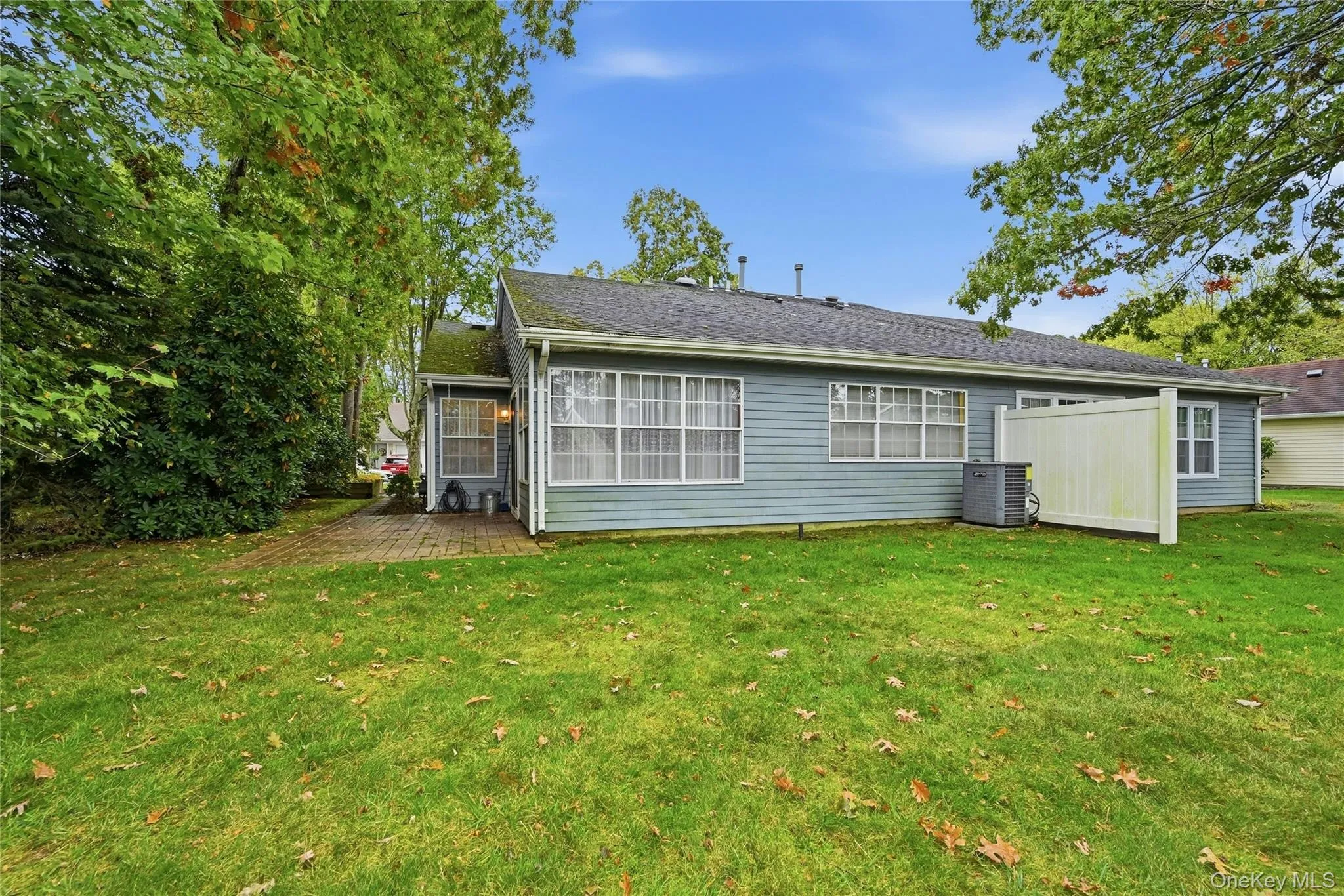14 Flanders Court, Brookhaven, NY, 2 Bedrooms Bedrooms, 5 Rooms Rooms,2 BathroomsBathrooms,Residential,For Rent,Flanders,0,1062606 14 Flanders Court, Brookhaven, NY, 2 Bedrooms Bedrooms, 5 Rooms Rooms,2 BathroomsBathrooms,Residential,For Rent,Flanders,0,1062606