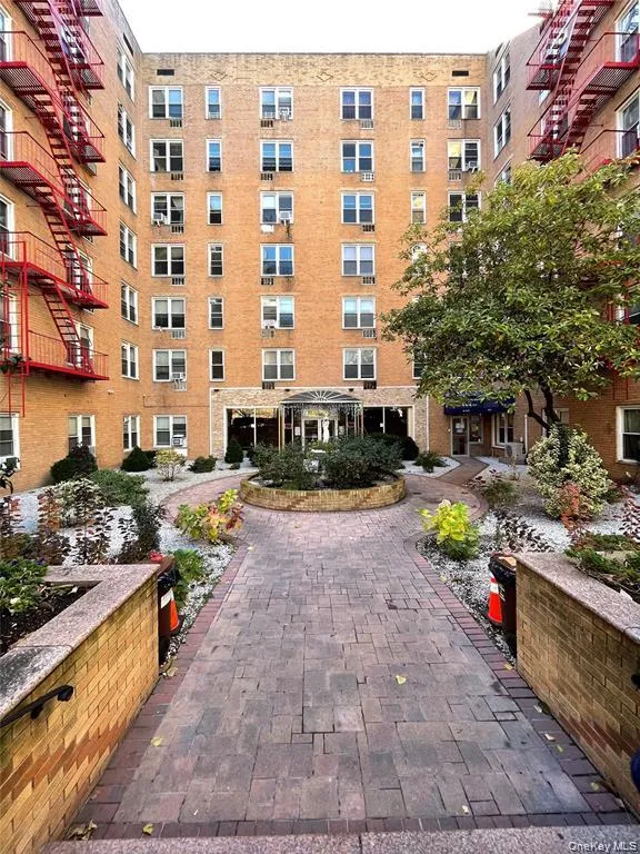 42-42 Colden Street, New York, NY, 1 Bedroom Bedrooms, 5 Rooms Rooms,1 BathroomBathrooms,Residential,For Rent,Colden,0,1062607 42-42 Colden Street, New York, NY, 1 Bedroom Bedrooms, 5 Rooms Rooms,1 BathroomBathrooms,Residential,For Rent,Colden,0,1062607