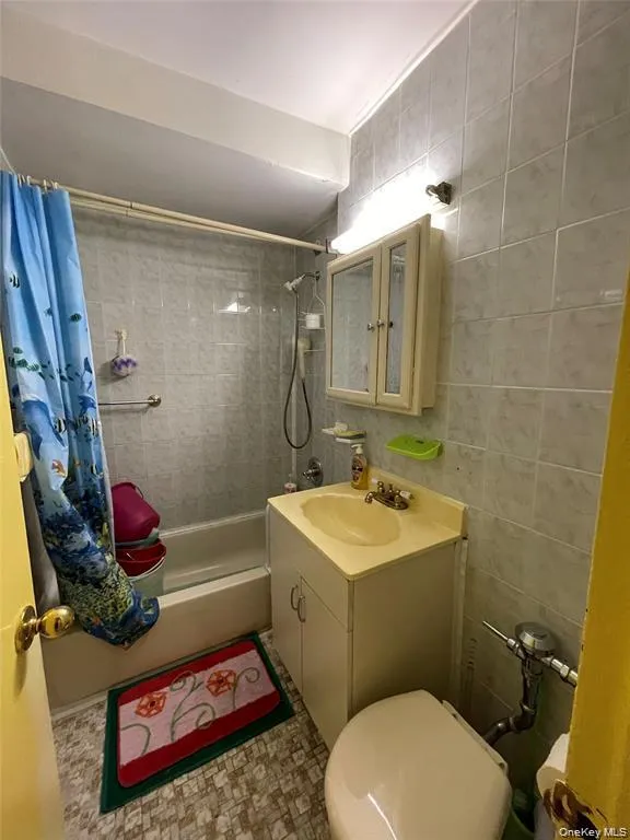 42-42 Colden Street, New York, NY, 1 Bedroom Bedrooms, 5 Rooms Rooms,1 BathroomBathrooms,Residential,For Rent,Colden,0,1062607 42-42 Colden Street, New York, NY, 1 Bedroom Bedrooms, 5 Rooms Rooms,1 BathroomBathrooms,Residential,For Rent,Colden,0,1062607