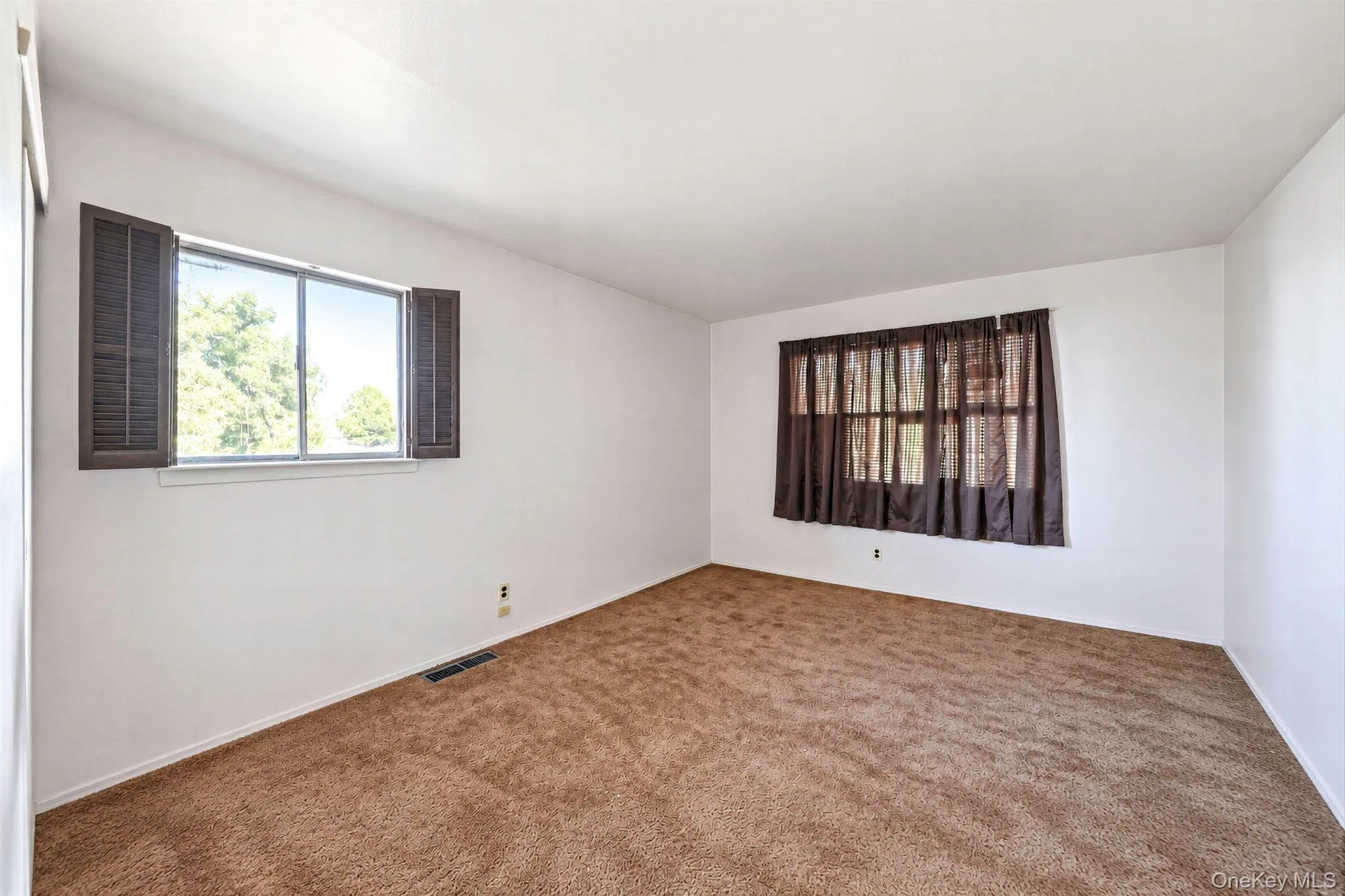 54 Mount Sinai Coram Road, Brookhaven, NY, 3 Bedrooms Bedrooms, 7 Rooms Rooms,1 BathroomBathrooms,Residential,For Rent,Mount Sinai Coram,0,1062612 54 Mount Sinai Coram Road, Brookhaven, NY, 3 Bedrooms Bedrooms, 7 Rooms Rooms,1 BathroomBathrooms,Residential,For Rent,Mount Sinai Coram,0,1062612