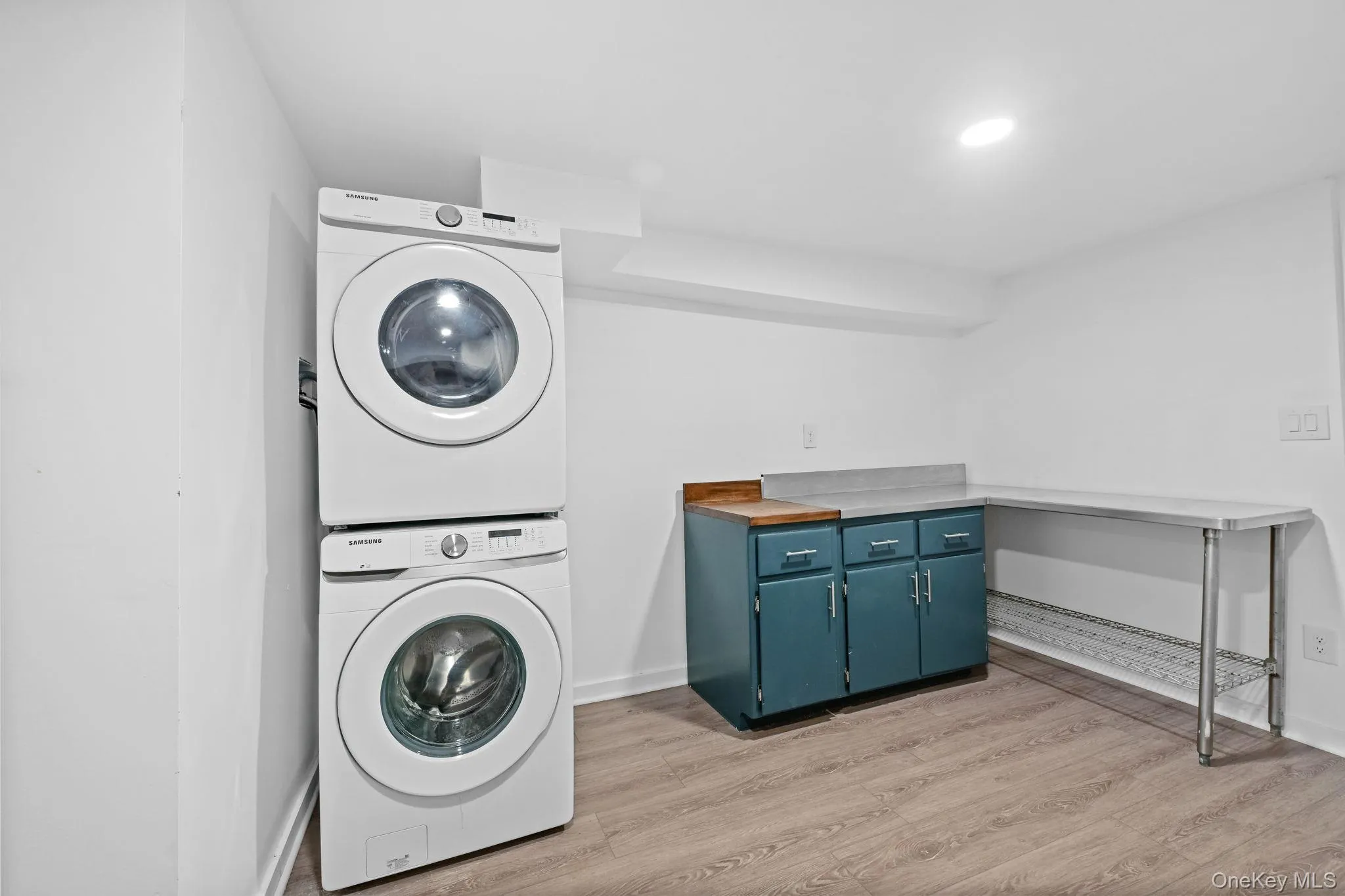 4 Windsor, Cortlandt, NY, 2 Bedroom Bedrooms, 6 Room Rooms,1 BathroomBathrooms,Residential Lease,For Rent,Windsor,0,1062614 4 Windsor, Cortlandt, NY, 2 Bedroom Bedrooms, 6 Room Rooms,1 BathroomBathrooms,Residential Lease,For Rent,Windsor,0,1062614