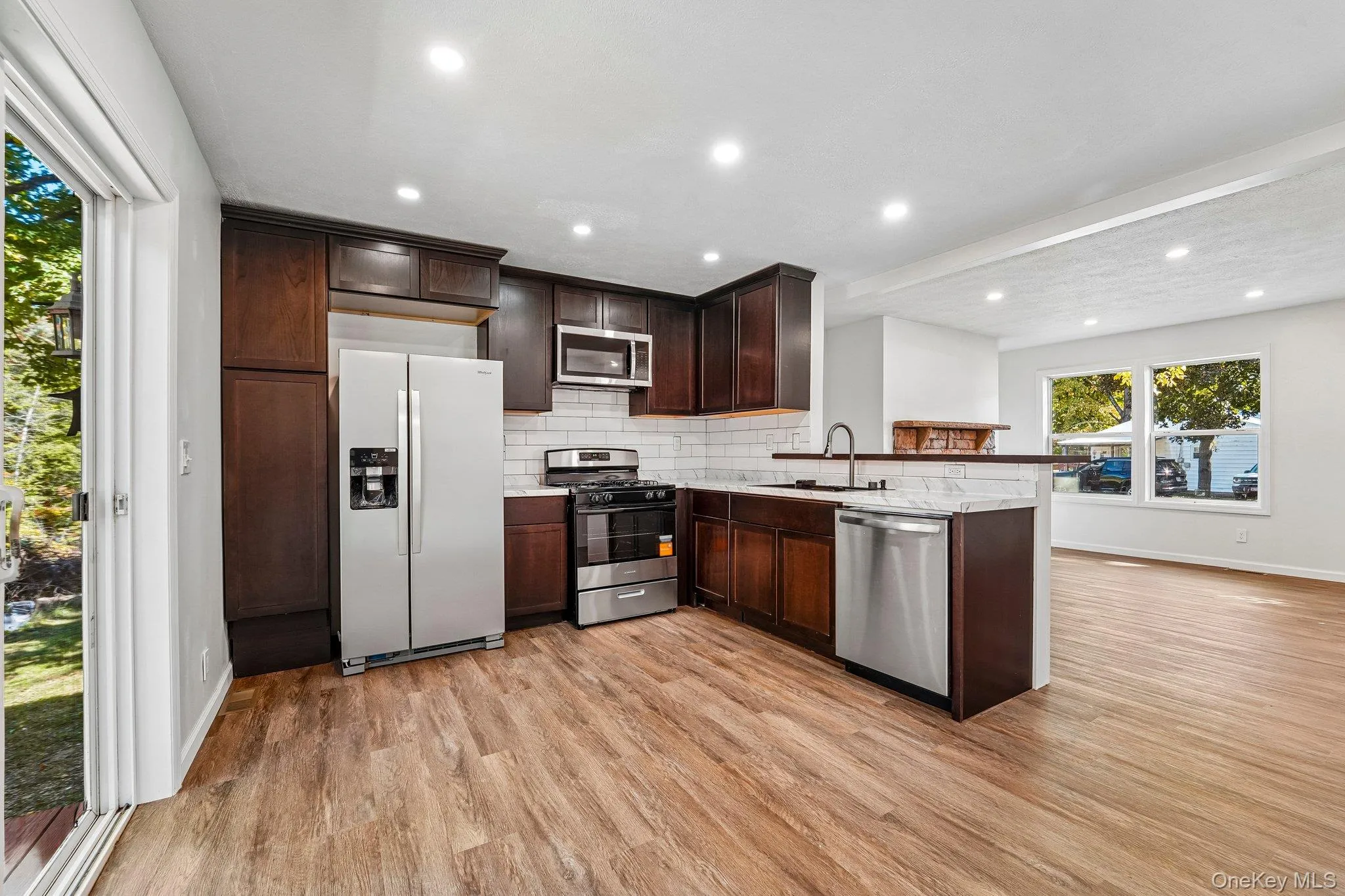 5 Sayer Lane, Wallkill, NY, 3 Bedrooms Bedrooms, 7 Rooms Rooms,2 BathroomsBathrooms,Residential,For Rent,Sayer,0,1062620 5 Sayer Lane, Wallkill, NY, 3 Bedrooms Bedrooms, 7 Rooms Rooms,2 BathroomsBathrooms,Residential,For Rent,Sayer,0,1062620