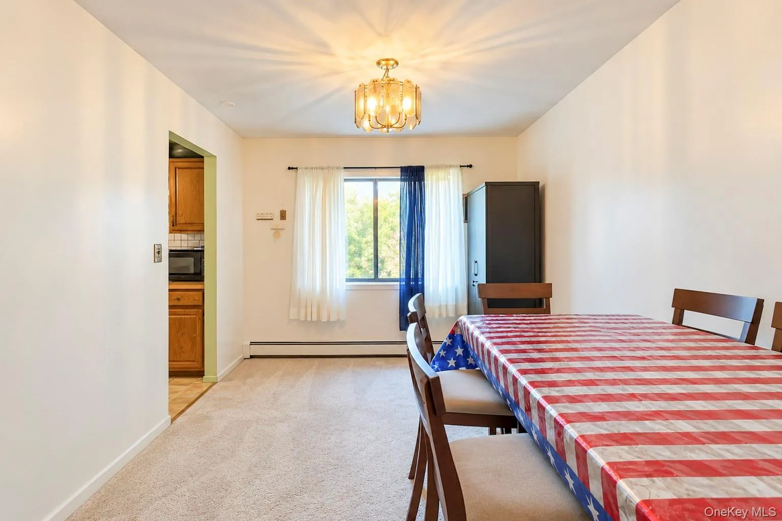 33 Oak Forest Drive, Islip, NY, 4 Bedrooms Bedrooms, 8 Rooms Rooms,2 BathroomsBathrooms,Residential,For Rent,Oak Forest,0,1062626 33 Oak Forest Drive, Islip, NY, 4 Bedrooms Bedrooms, 8 Rooms Rooms,2 BathroomsBathrooms,Residential,For Rent,Oak Forest,0,1062626