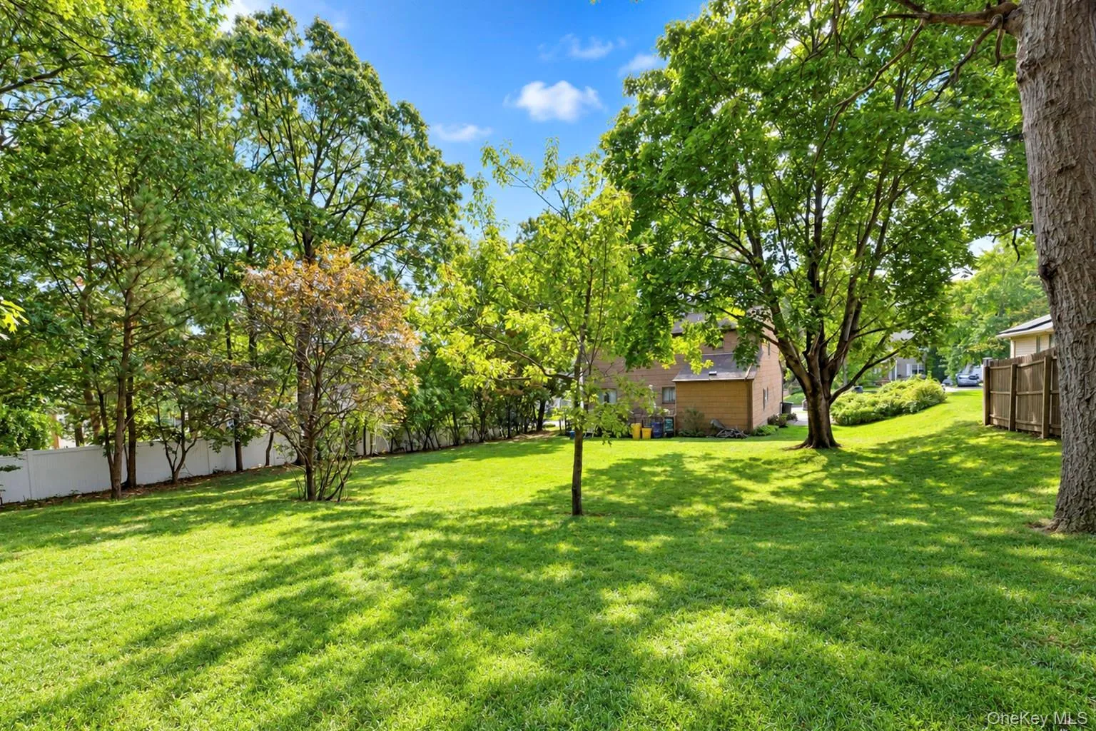 33 Oak Forest Drive, Islip, NY, 4 Bedrooms Bedrooms, 8 Rooms Rooms,2 BathroomsBathrooms,Residential,For Rent,Oak Forest,0,1062626 33 Oak Forest Drive, Islip, NY, 4 Bedrooms Bedrooms, 8 Rooms Rooms,2 BathroomsBathrooms,Residential,For Rent,Oak Forest,0,1062626