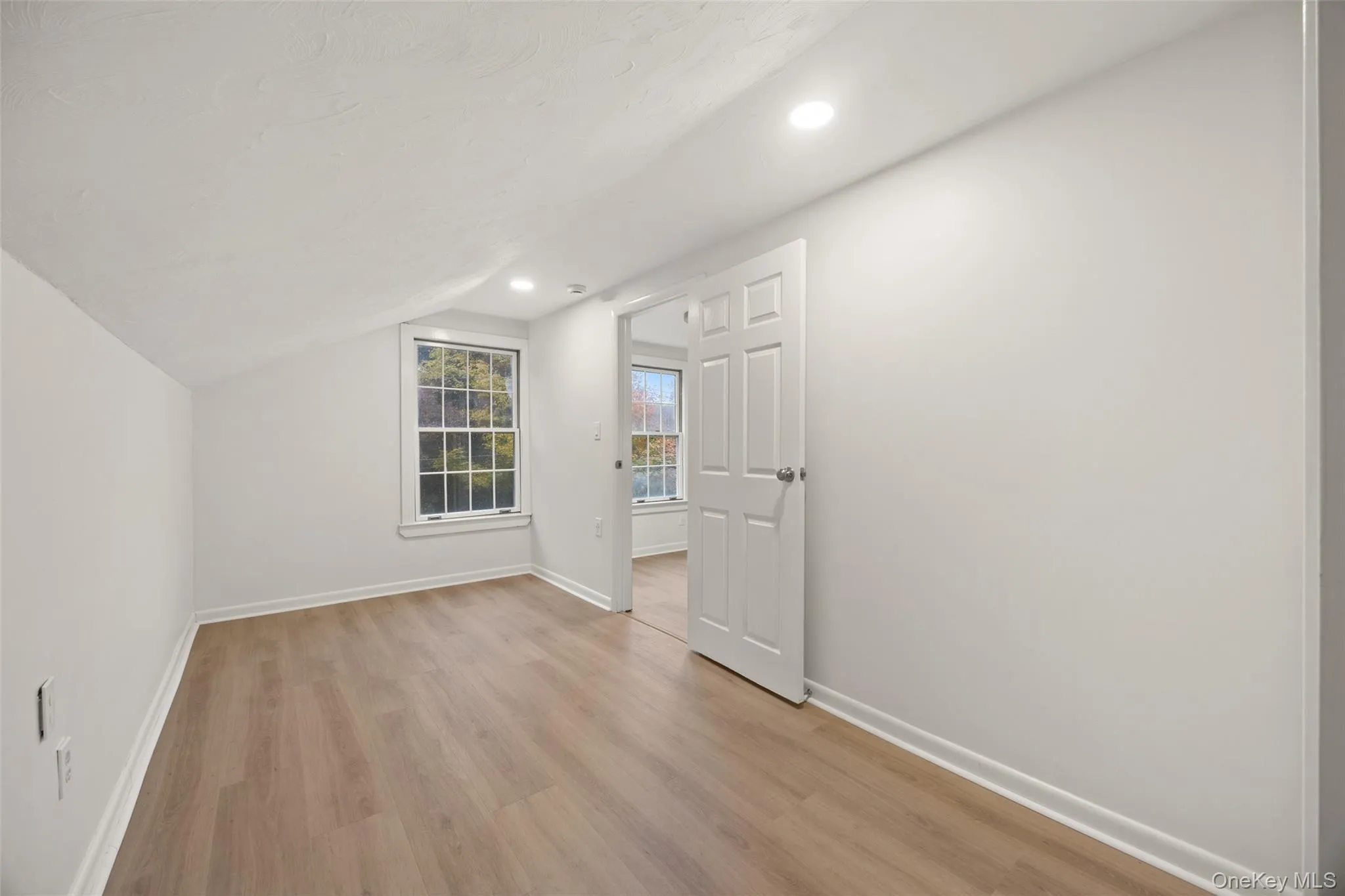6 x 15 bedroom 6 x 15 bedroom