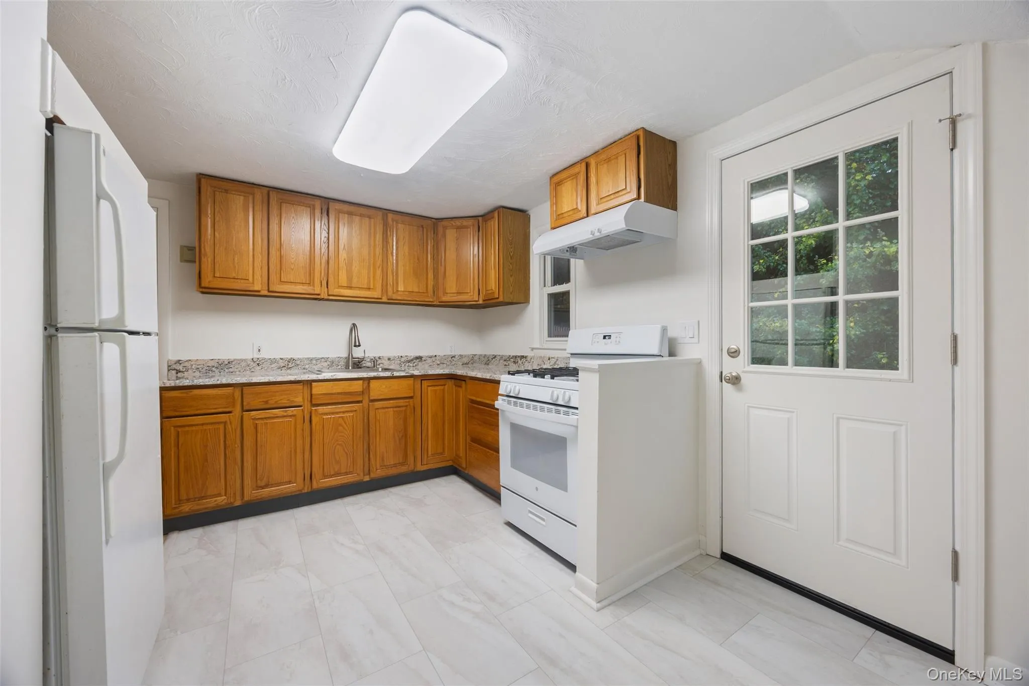 New Granite countertops New Granite countertops