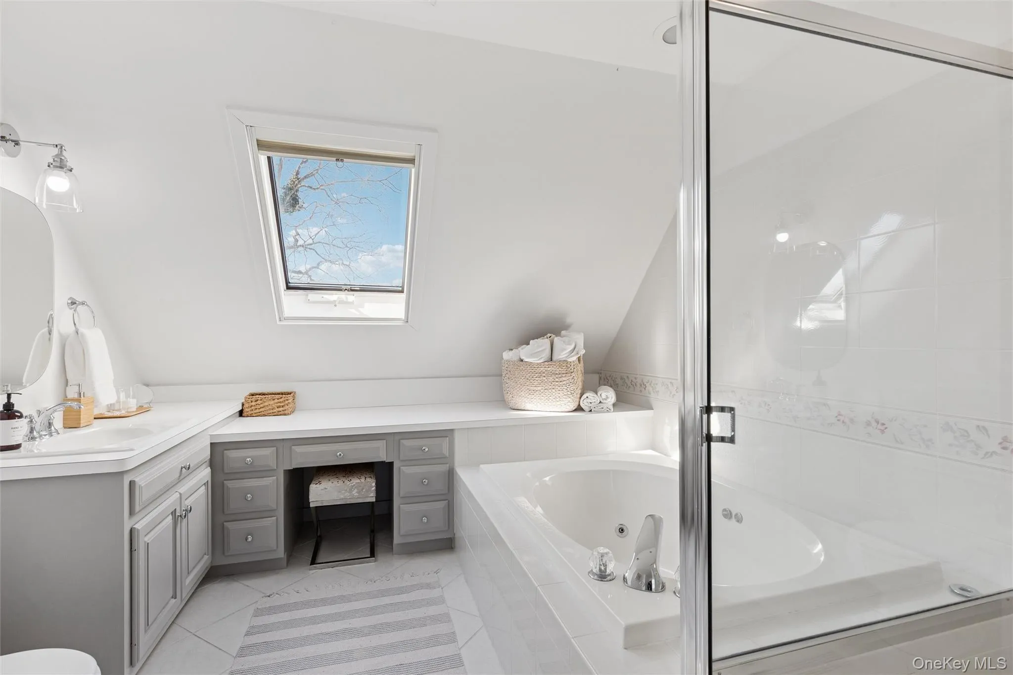 845 Budds Pond Road, Southold, NY, 3 Bedrooms Bedrooms, 8 Rooms Rooms,2 BathroomsBathrooms,Residential Lease,For Rent,Budds Pond,0,1062635 845 Budds Pond Road, Southold, NY, 3 Bedrooms Bedrooms, 8 Rooms Rooms,2 BathroomsBathrooms,Residential Lease,For Rent,Budds Pond,0,1062635